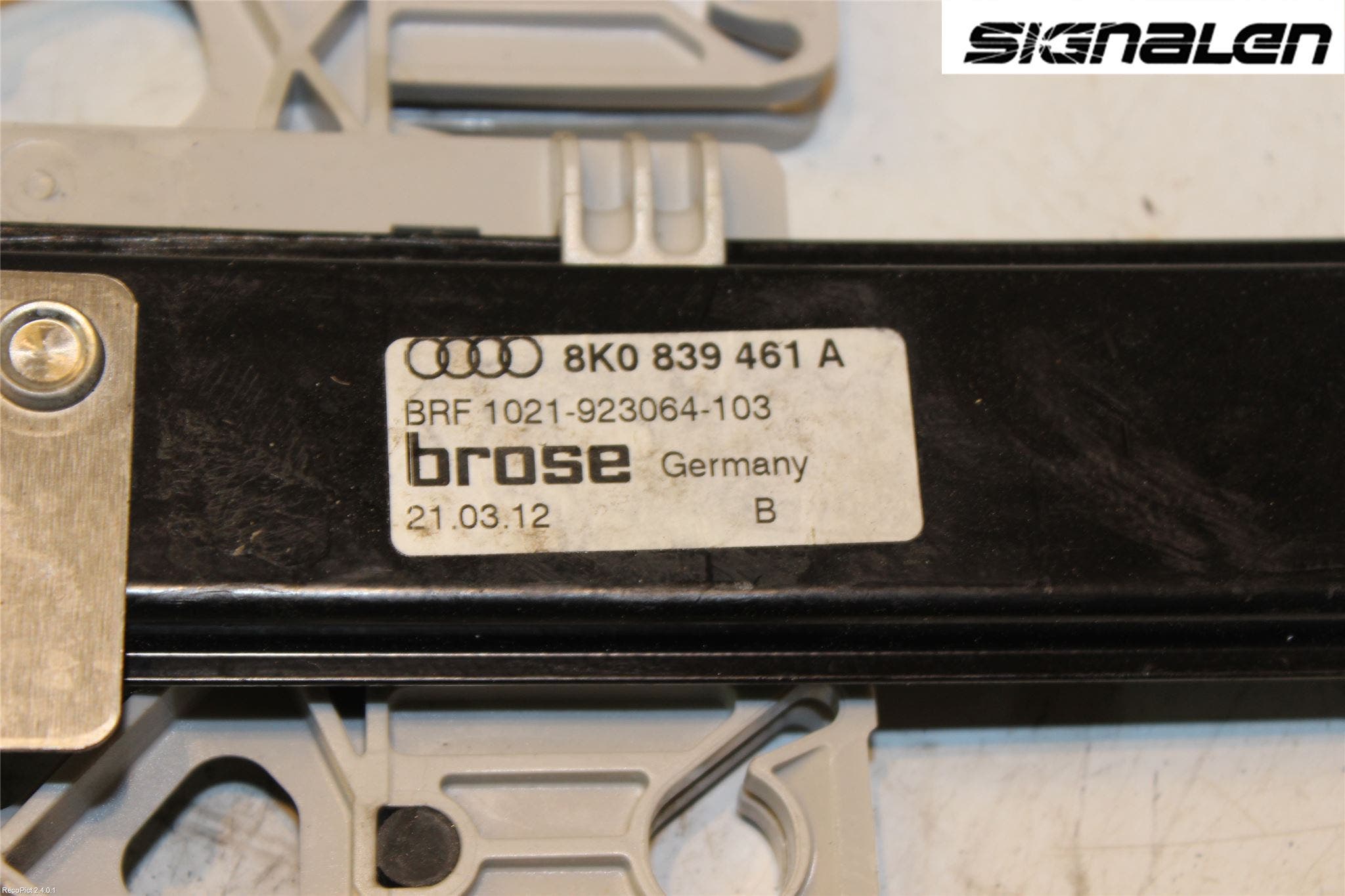 Audi A4 12-15 Fönsterhissmekanism