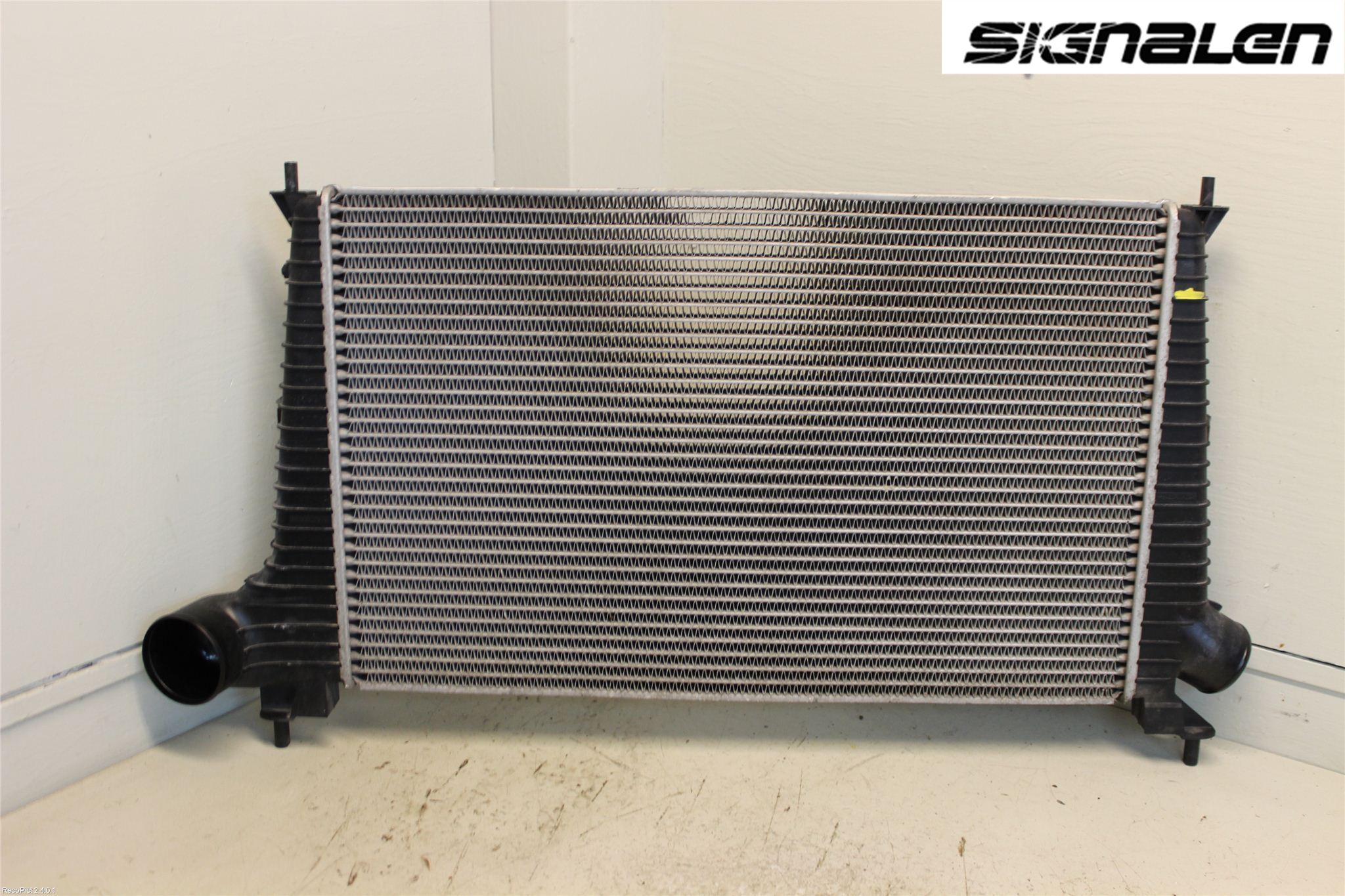 Saab 9-5     06-10 Laddluft-Intercooler Kyl