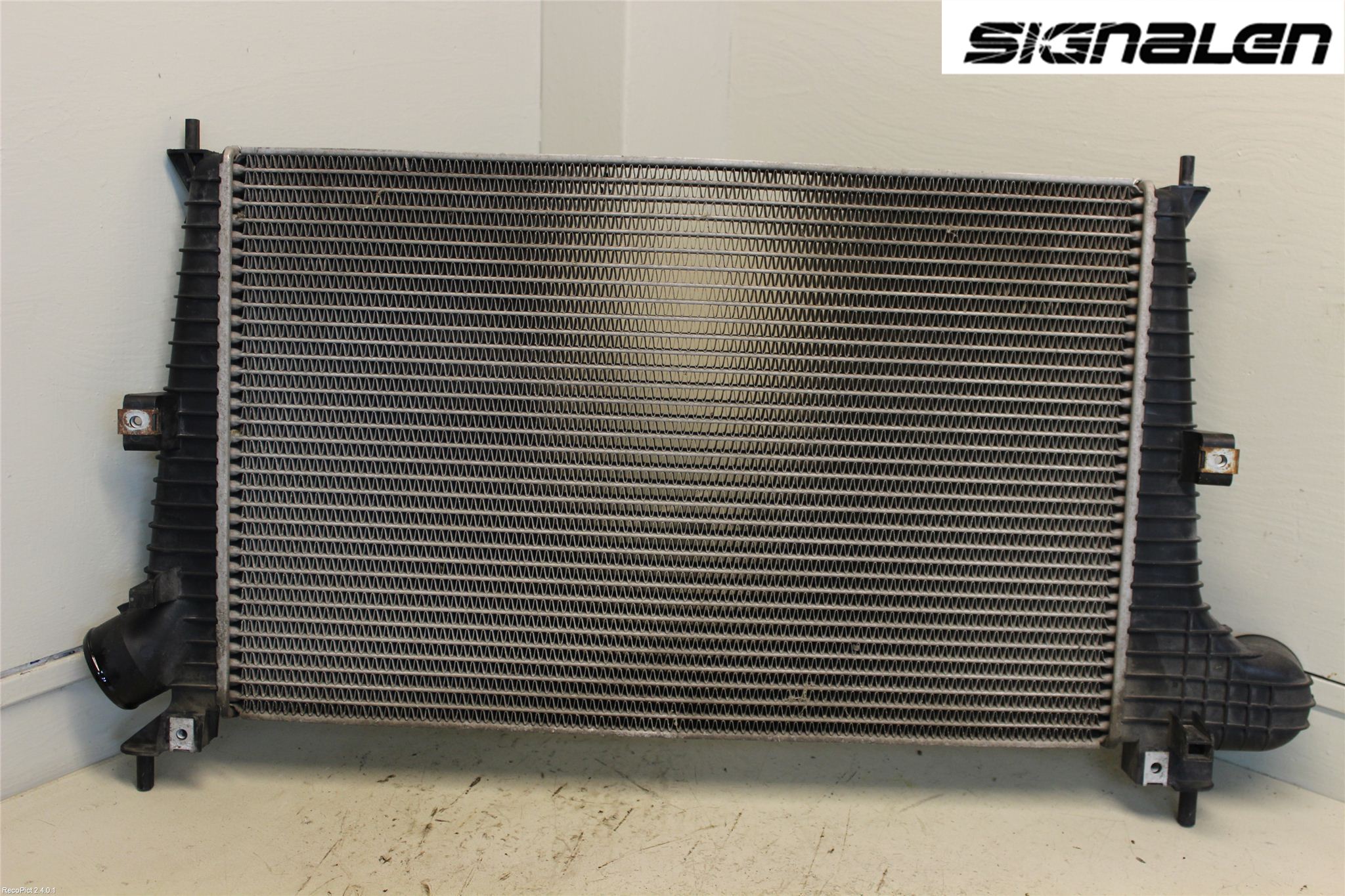 Saab 9-5     06-10 Laddluft-Intercooler Kyl