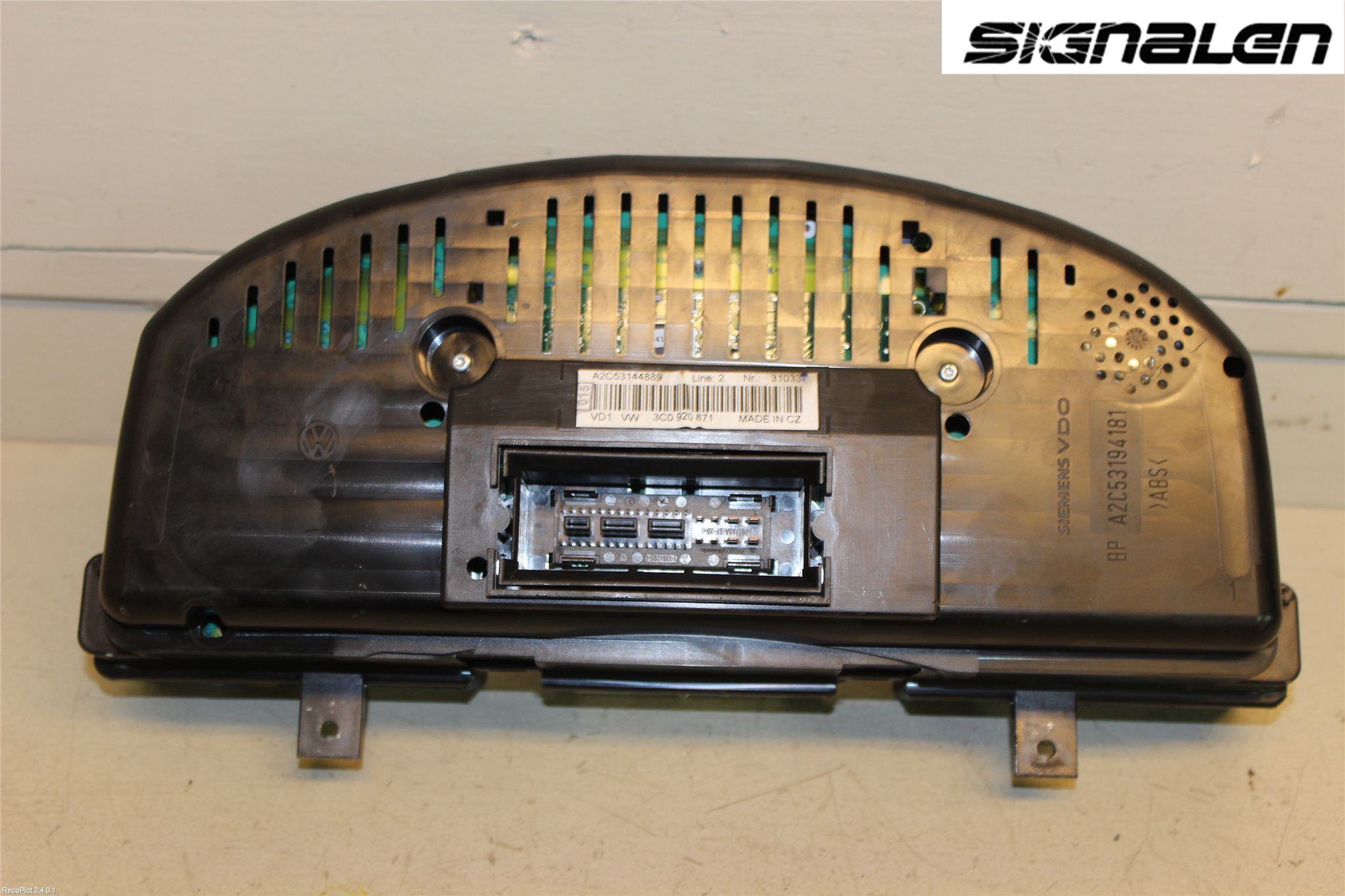 Volkswagen VW PASSAT 05-11 Instrument Komb