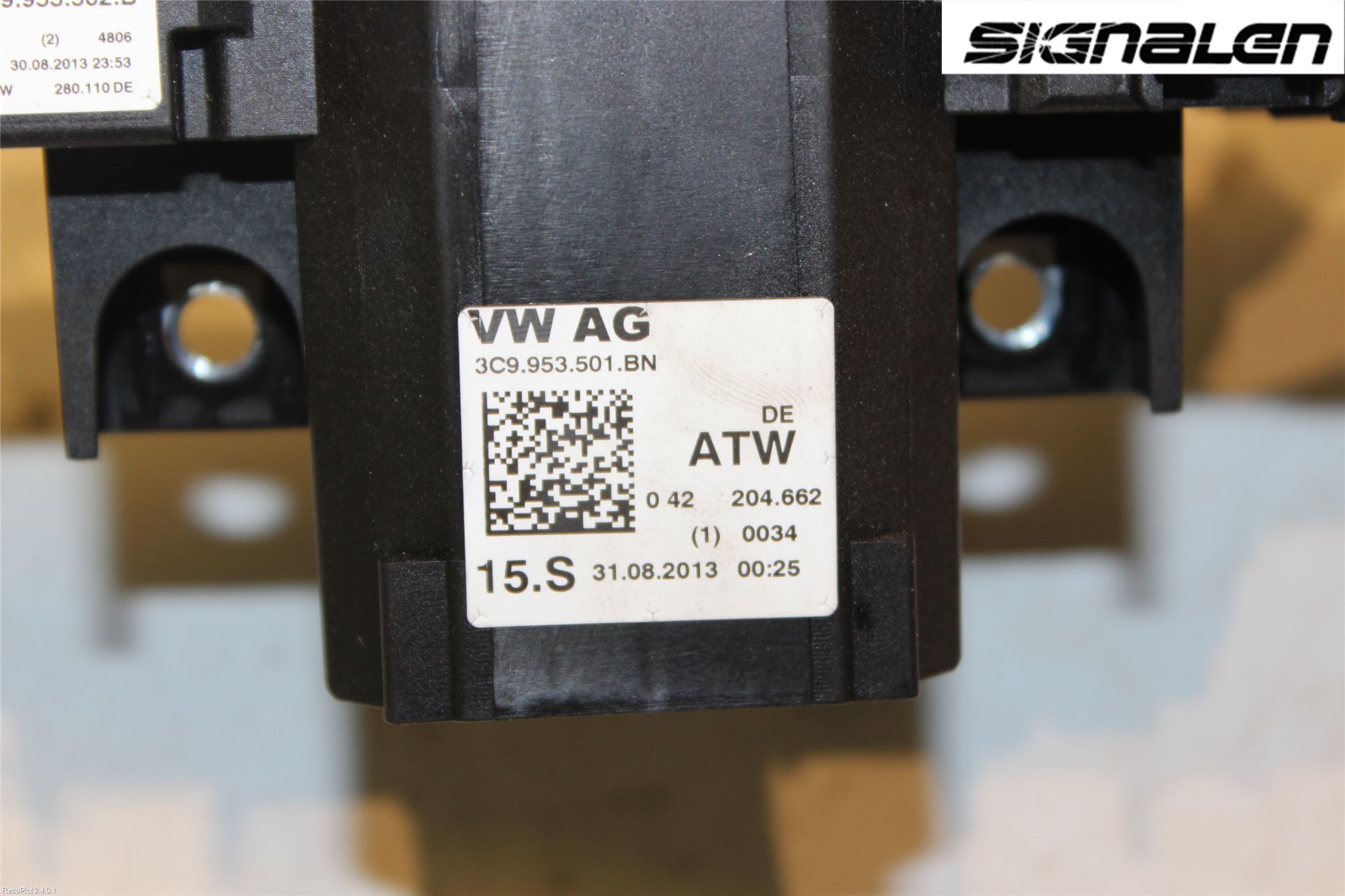 Volkswagen VW PASSAT 11-14 Spakcentral