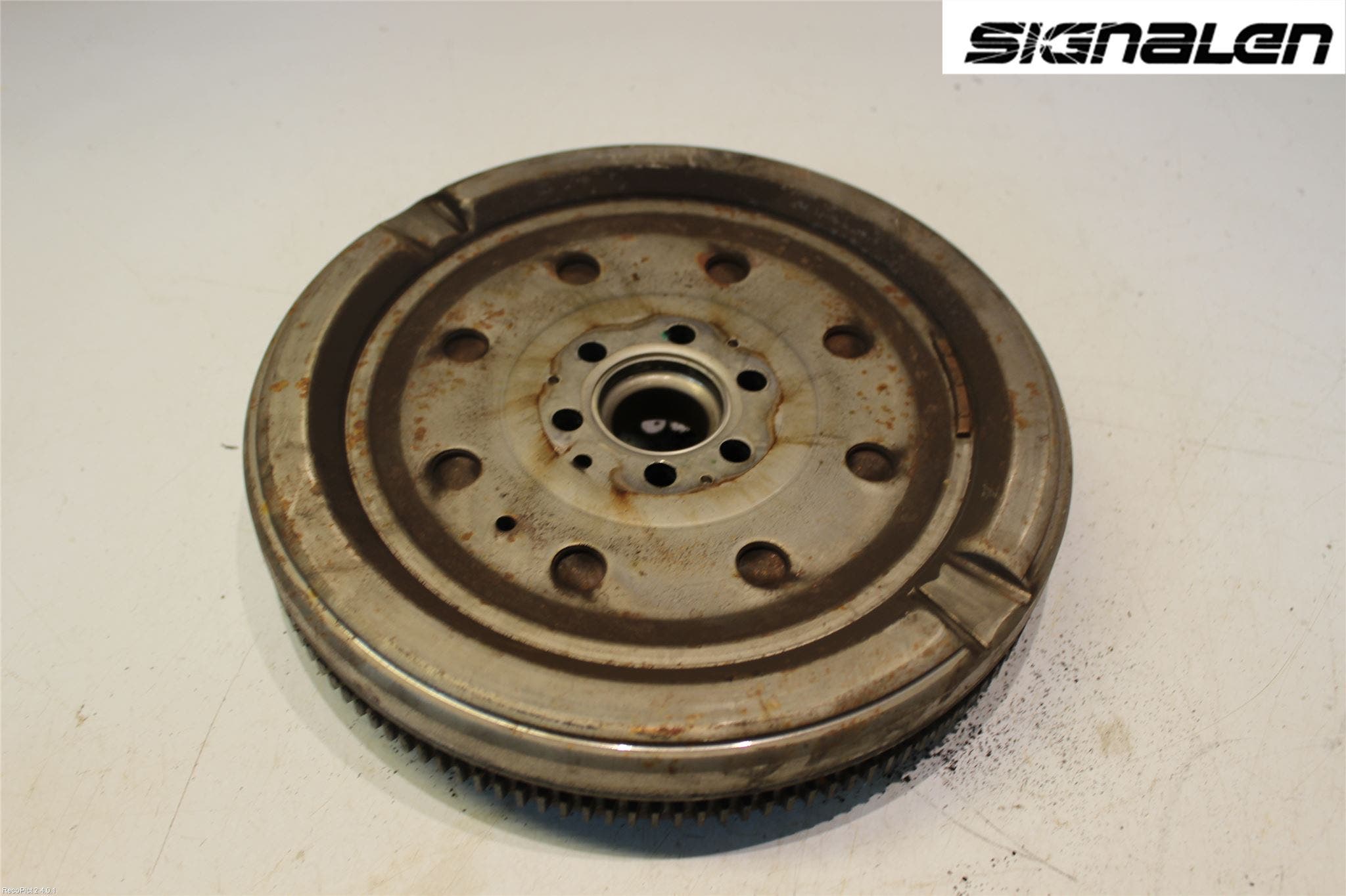 Volkswagen VW PASSAT 05-11 Svänghjul Man