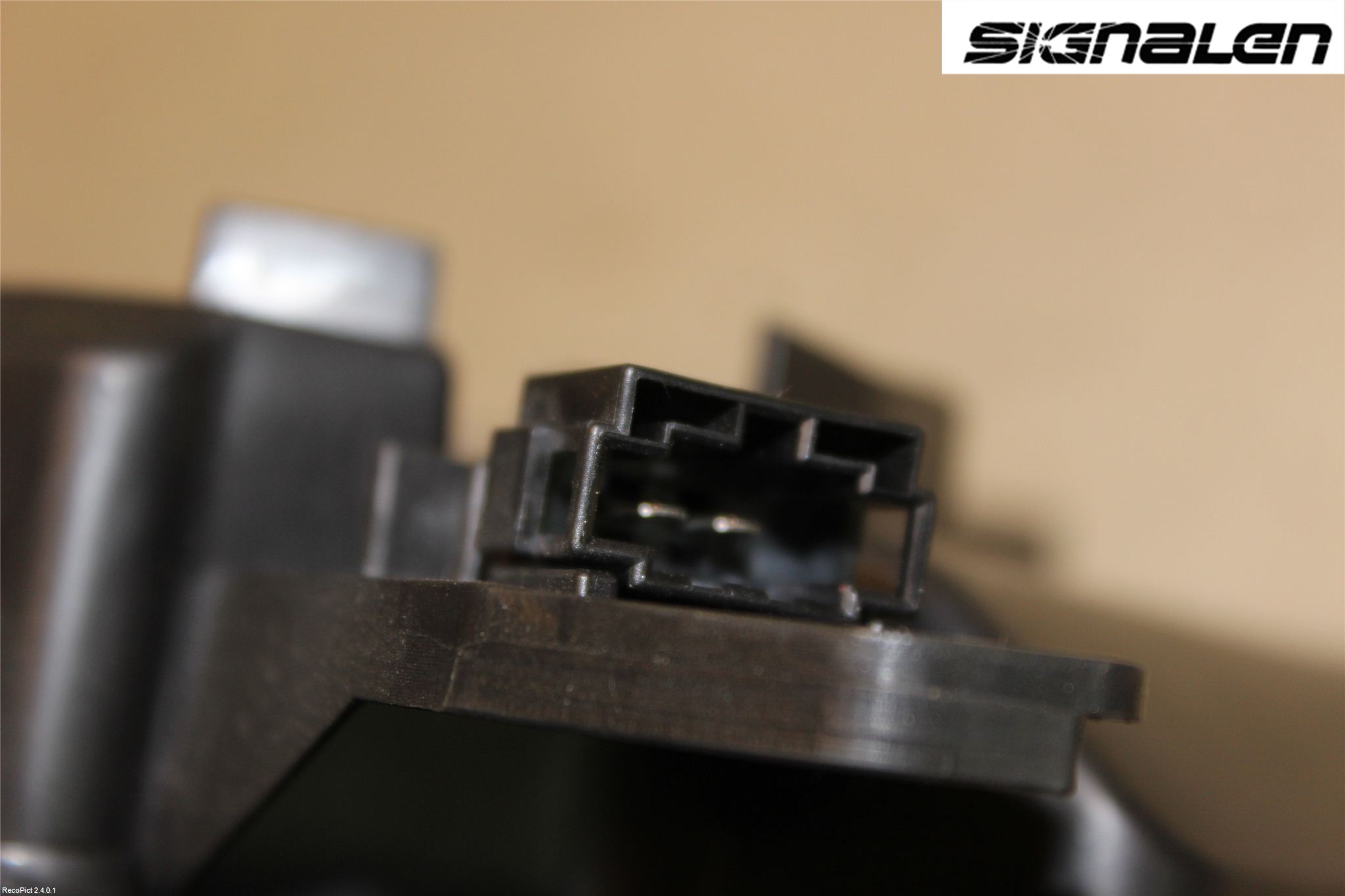 Audi A6/S6     05-11 Högtalare