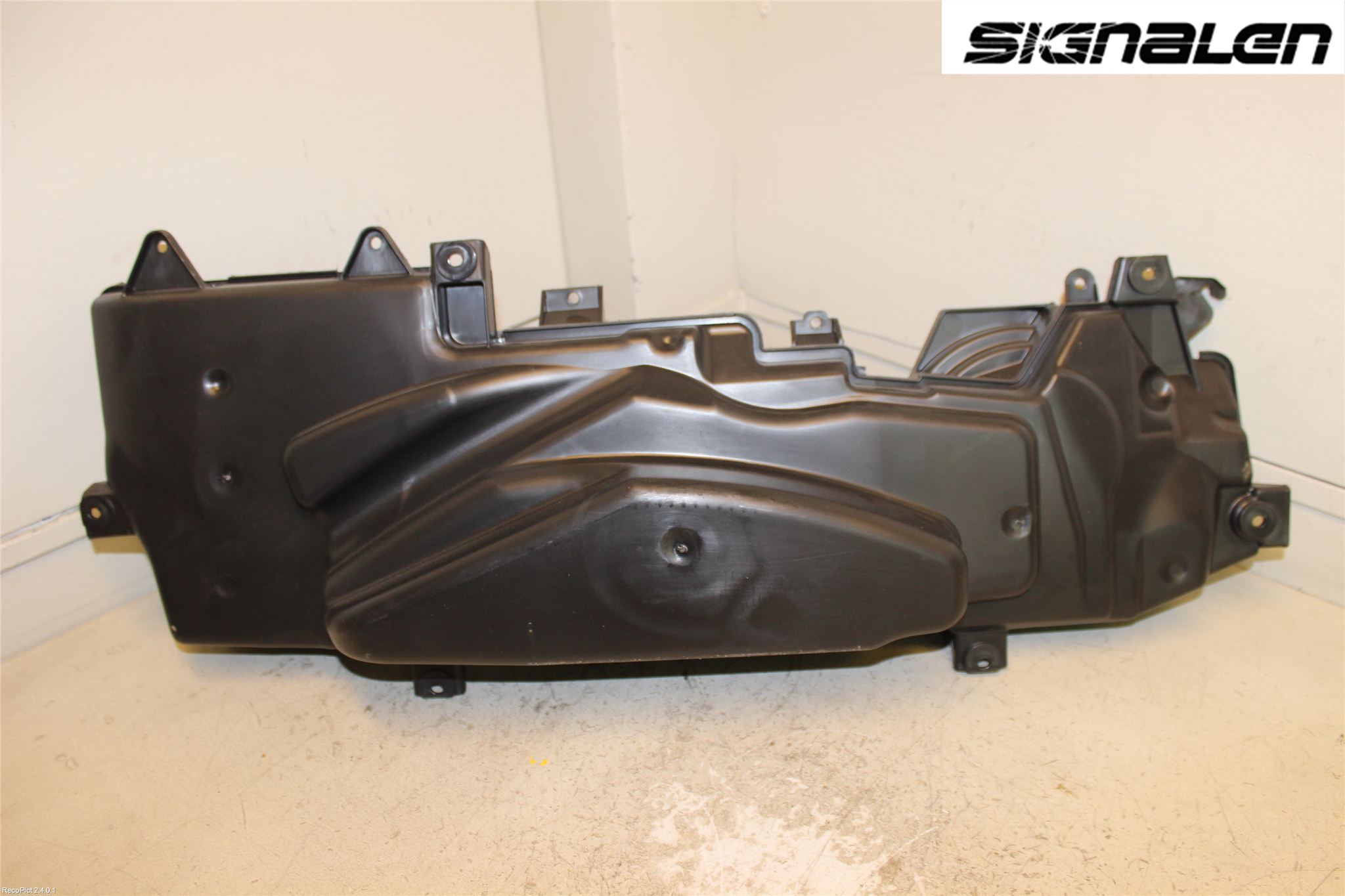 Audi A6/S6     05-11 Högtalare