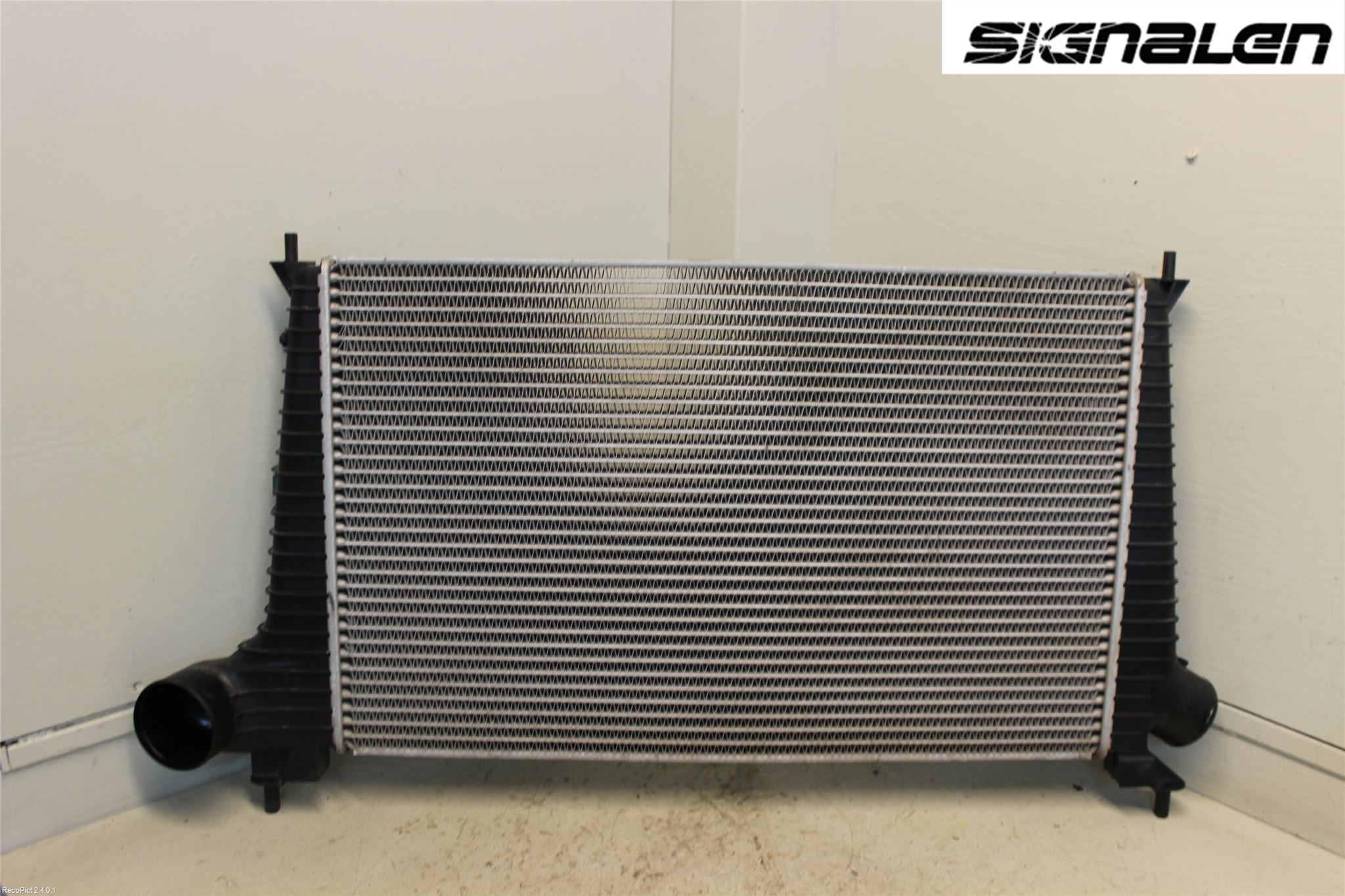 Saab 9-5     06-10 Laddluft-Intercooler Kyl