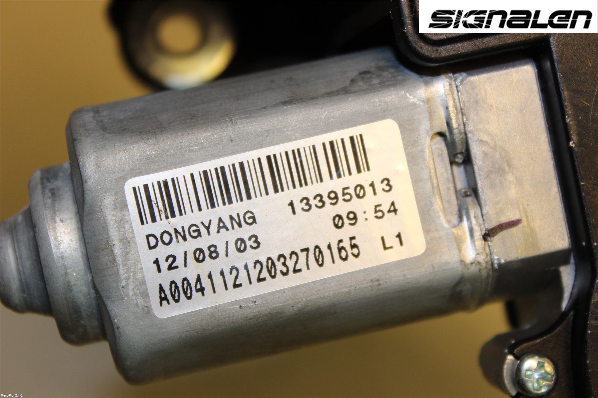 Opel ASTRA J 10-15 Torkarmotor Baklucka