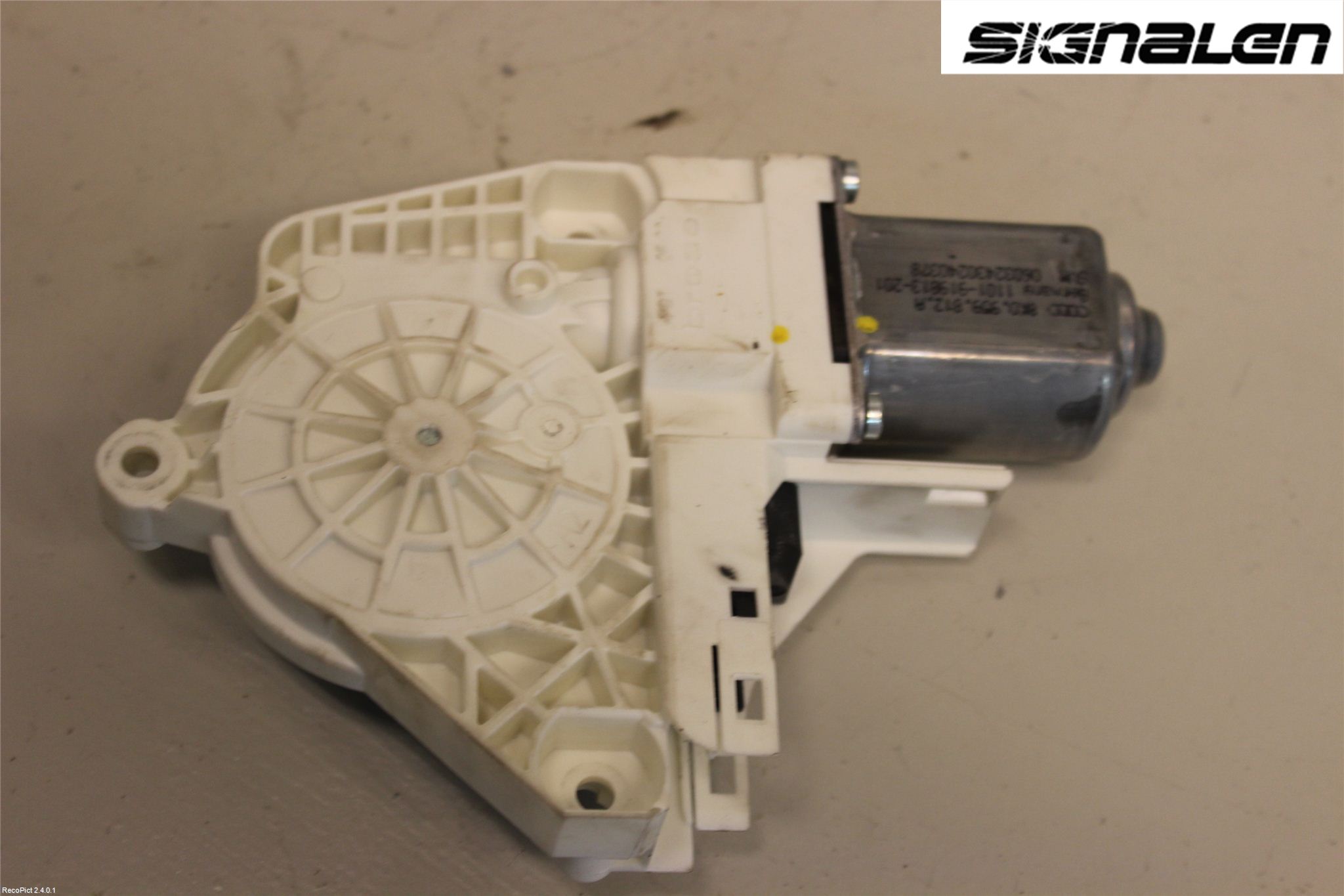 Skoda YETI Fönsterhissmotor