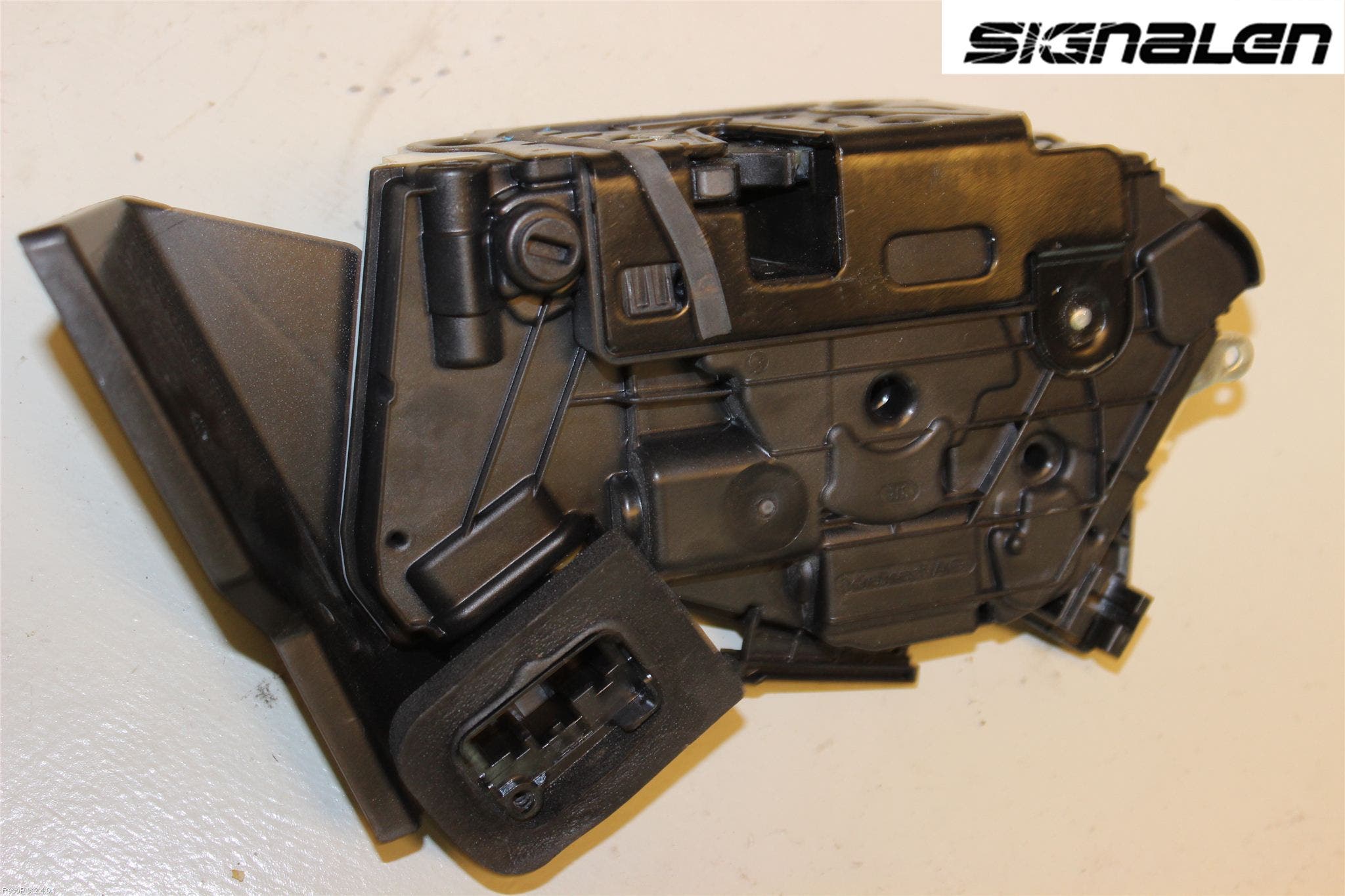 Skoda YETI Låskista-Dörrlås