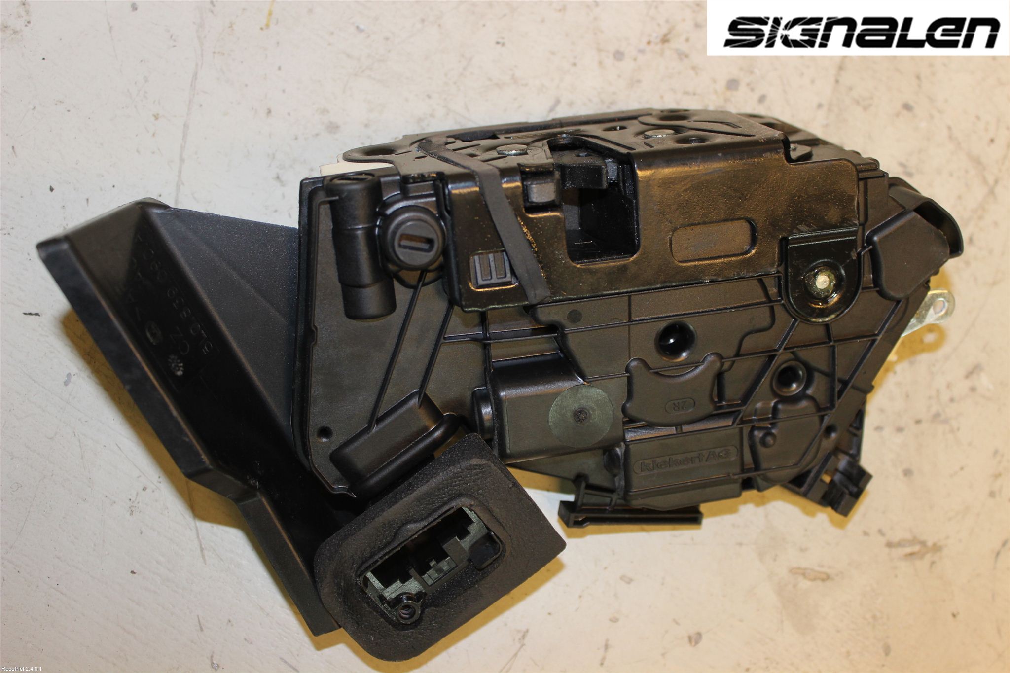 Skoda YETI Låskista-Dörrlås