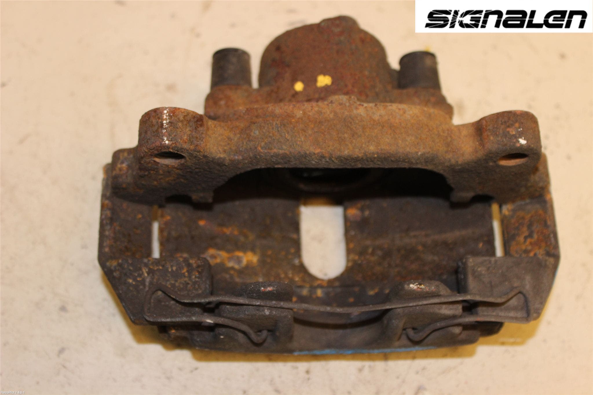 Skoda YETI Bromsok Fram Höger