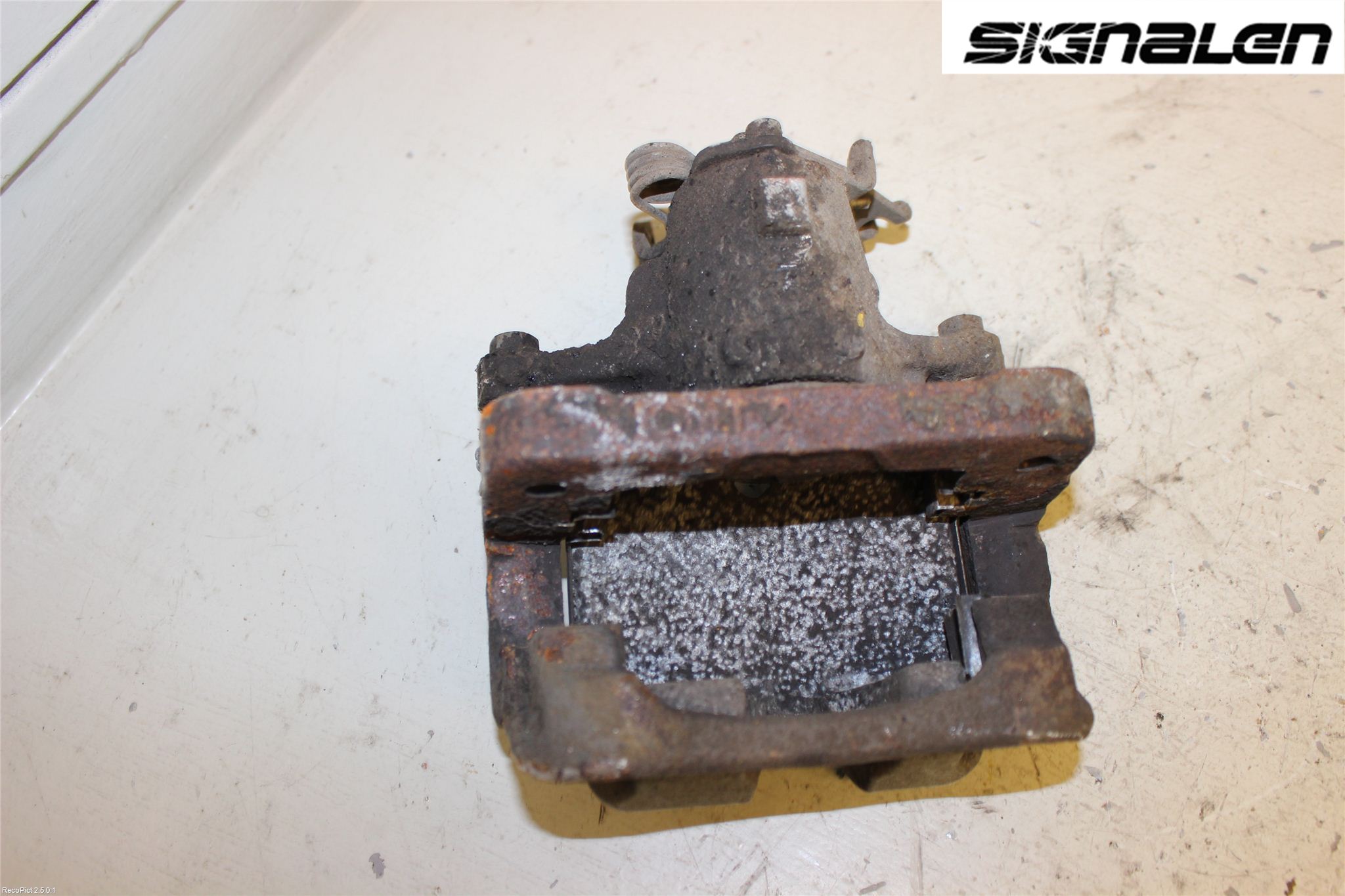 Opel INSIGNIA 09-16 Bromsok Bak Vänster