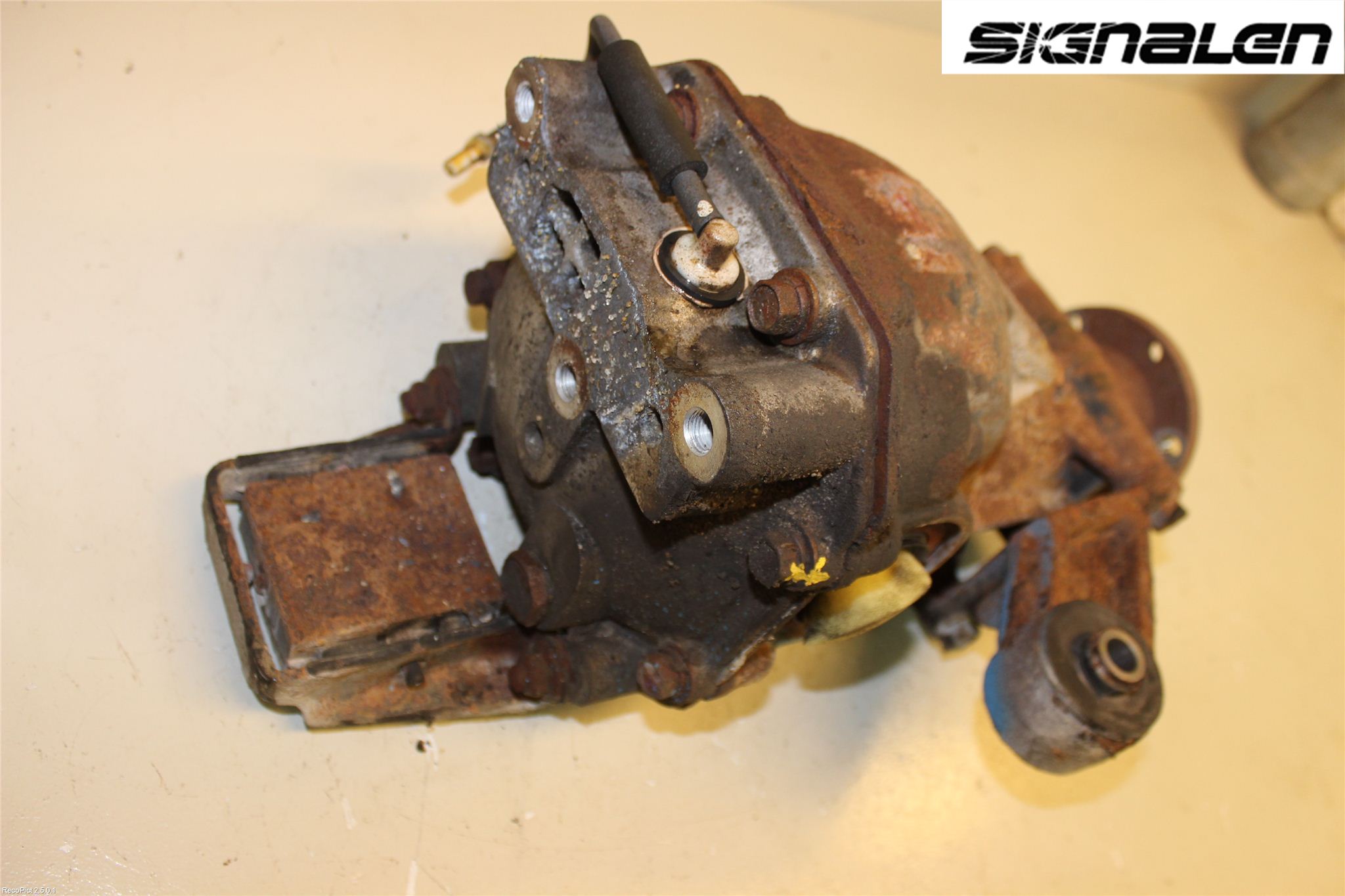 Mitsubishi OUTLANDER 01-07 Bakväxel-Diff