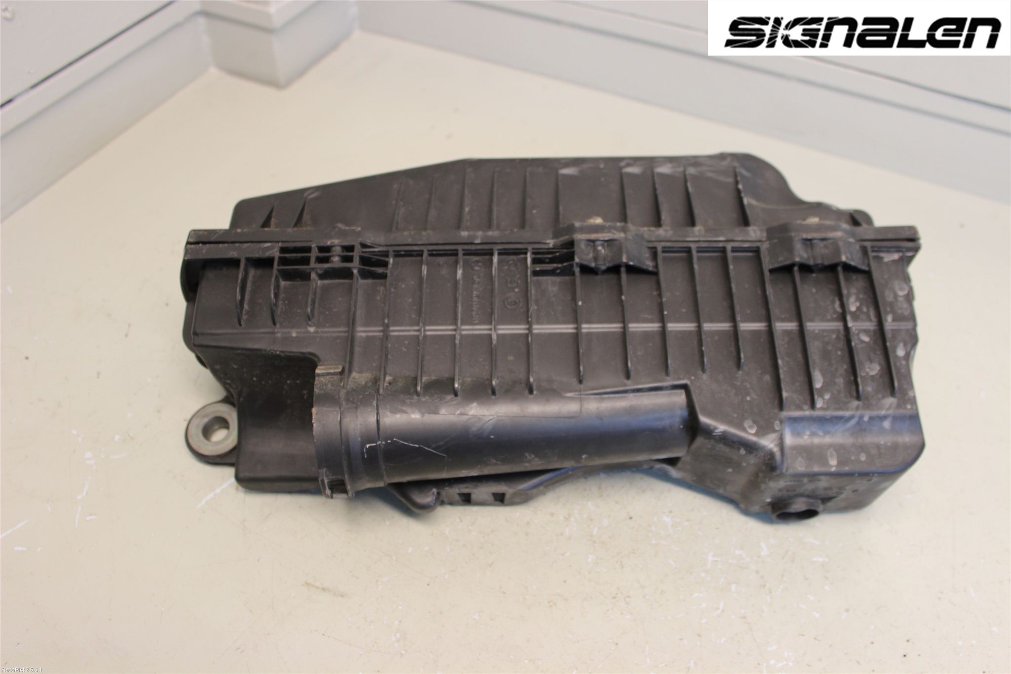 Citroen C4 I   05-10 Luftrenare