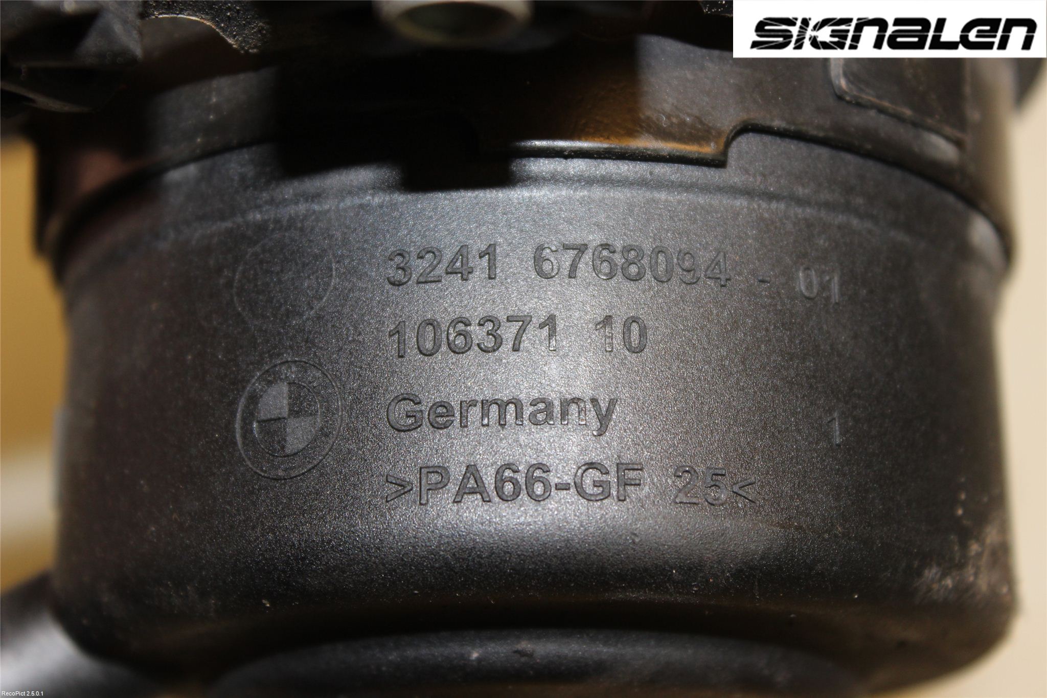 BMW 3 E90/91 SED/TOU 05-12 Styrservooljebehållare