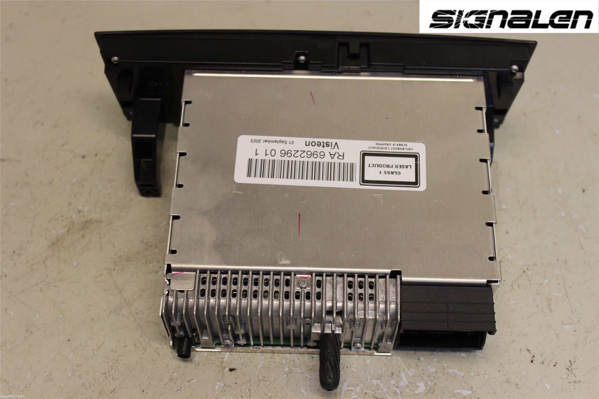 BMW 3 E90/91 SED/TOU 05-12 Radio