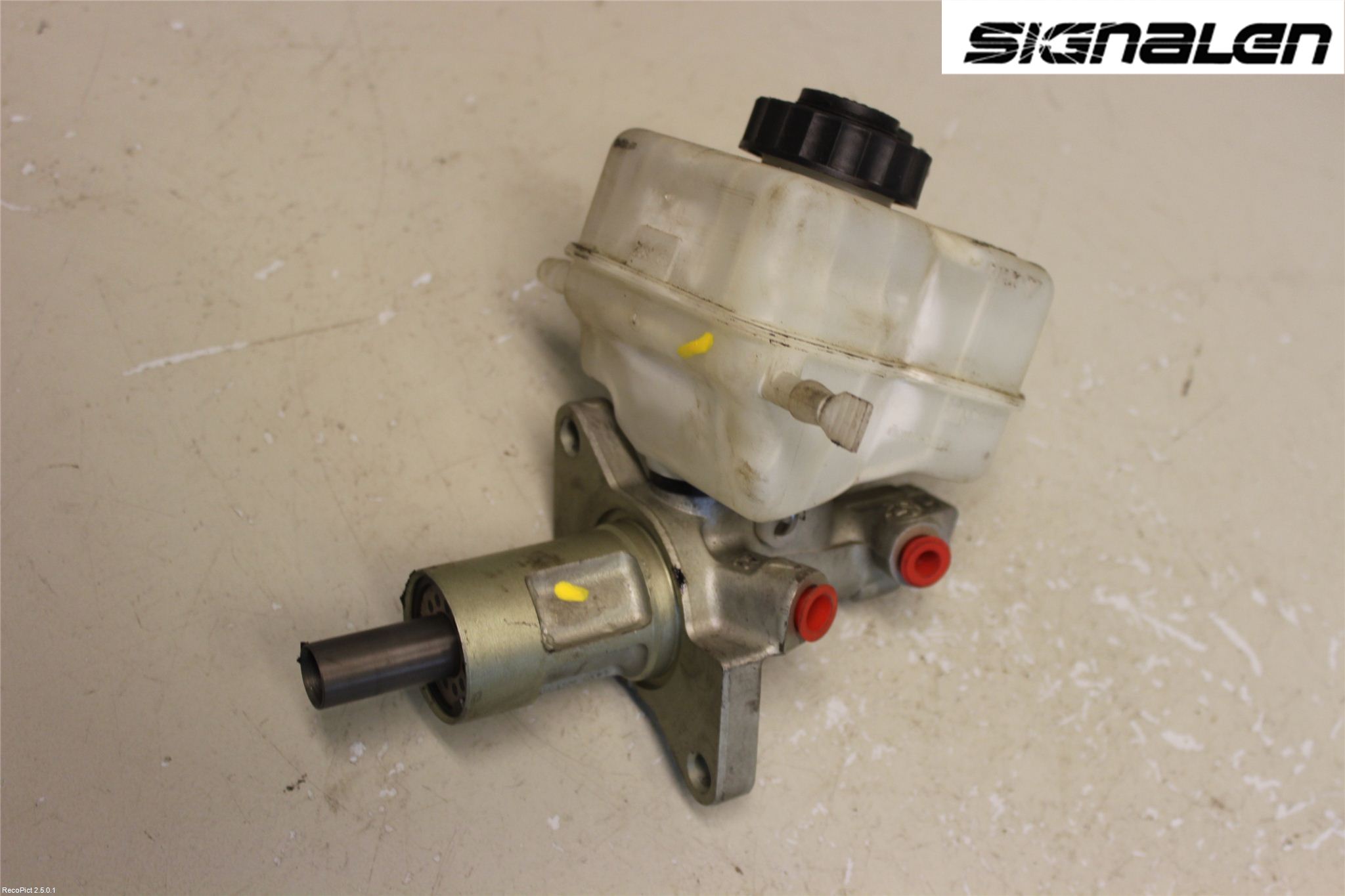 BMW 3 E90/91 SED/TOU 05-12 Broms Huvudcylinder