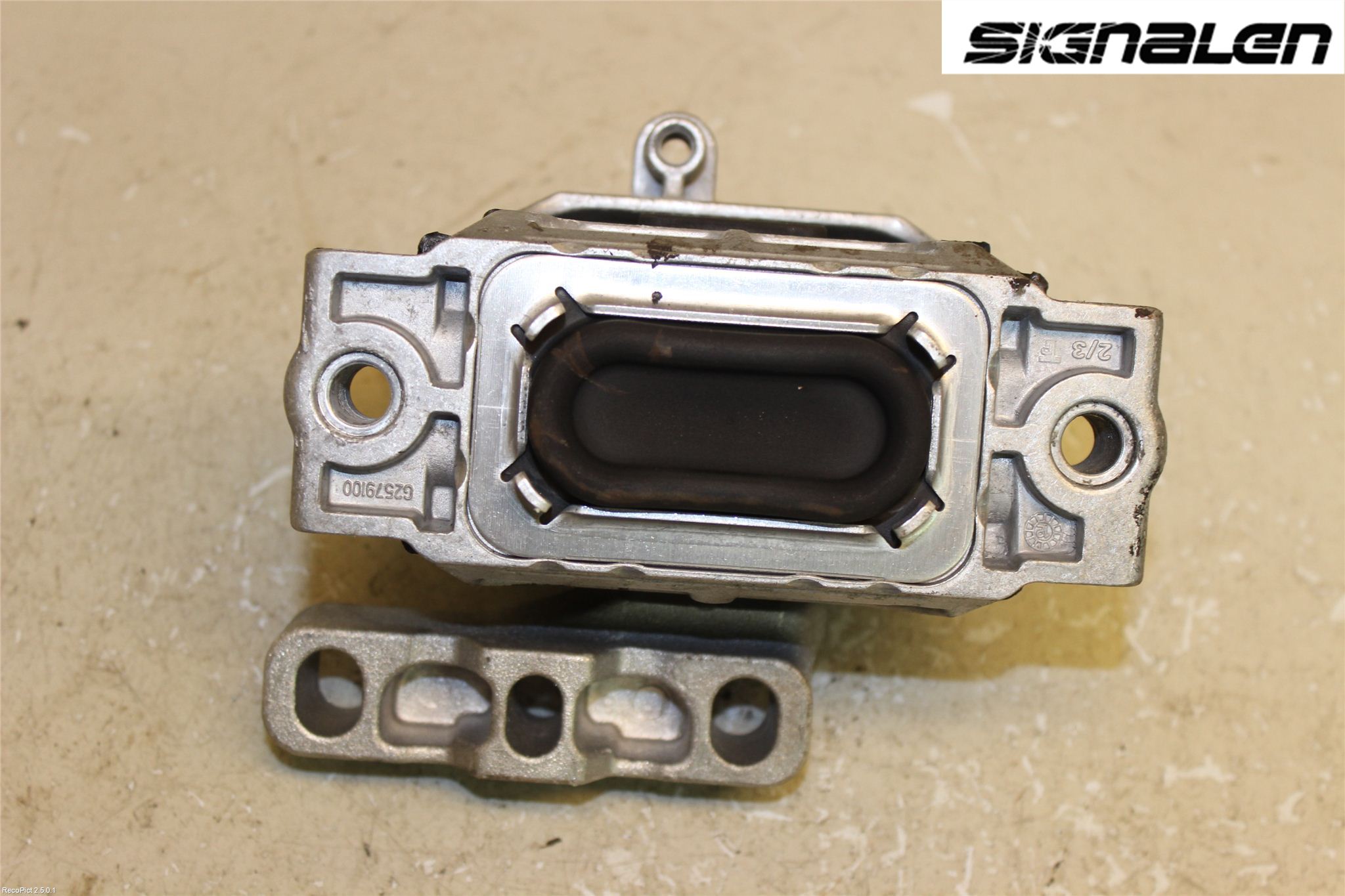 Volkswagen VW GOLF VI 09-13 Motorkudde