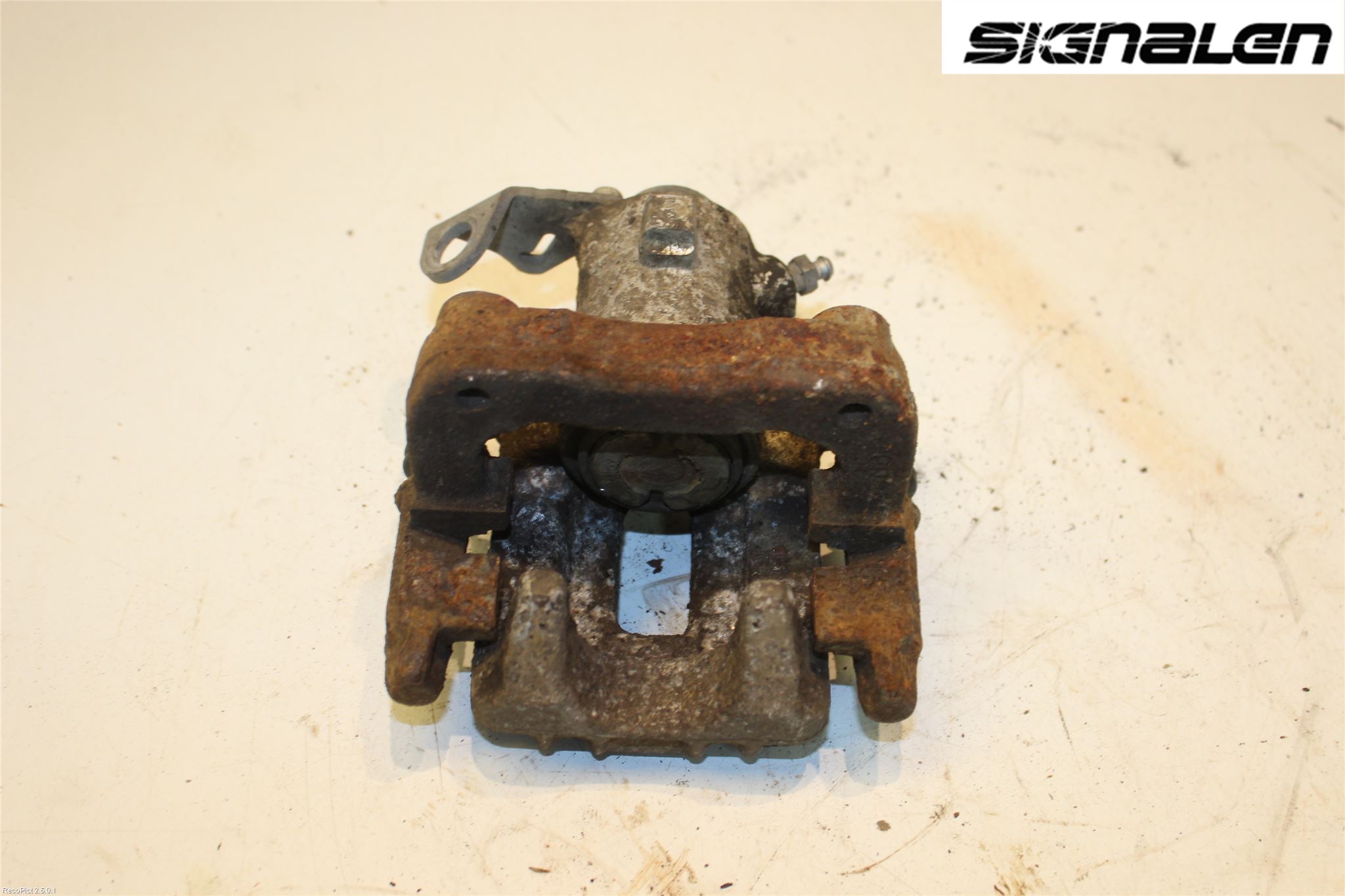 Skoda FABIA 07-14 Bromsok Bak Höger