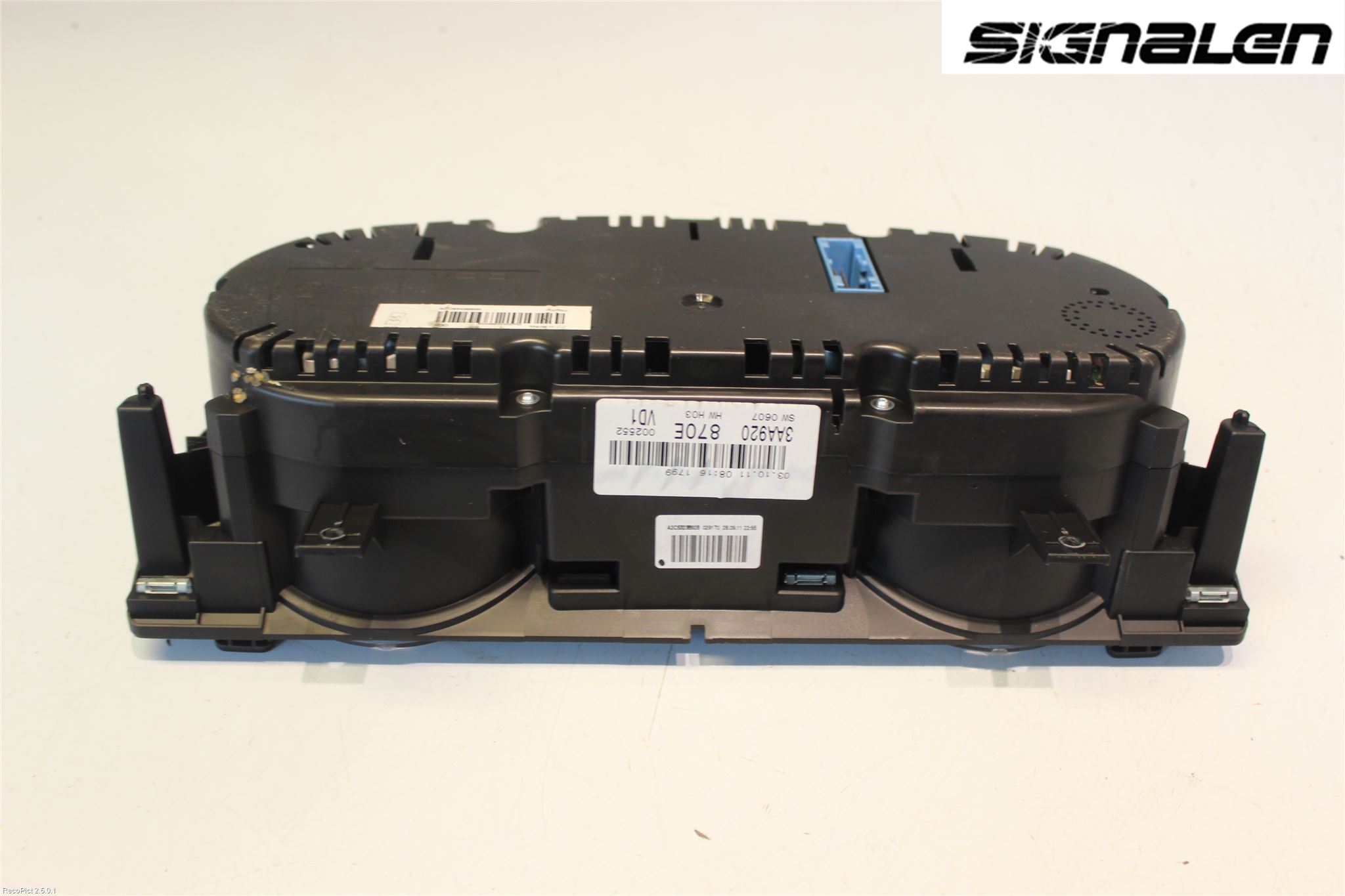 Volkswagen VW PASSAT 11-14 Instrument Komb