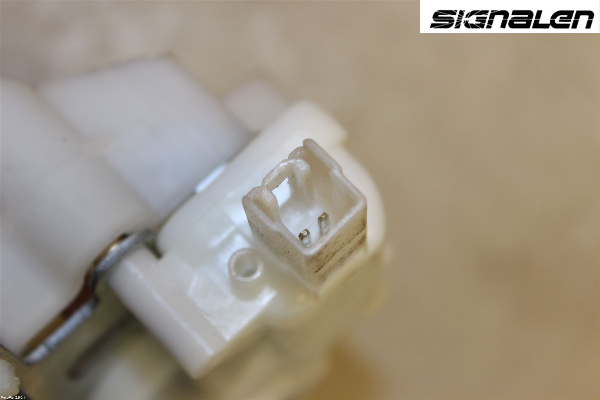 Mazda 6 02-08 Låskista Baklucka