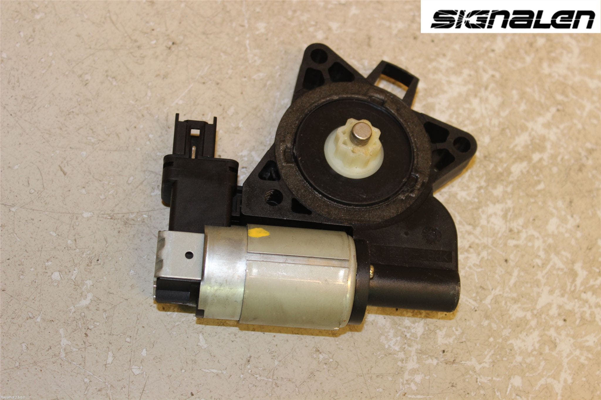 Mazda 6 02-08 Fönsterhissmotor