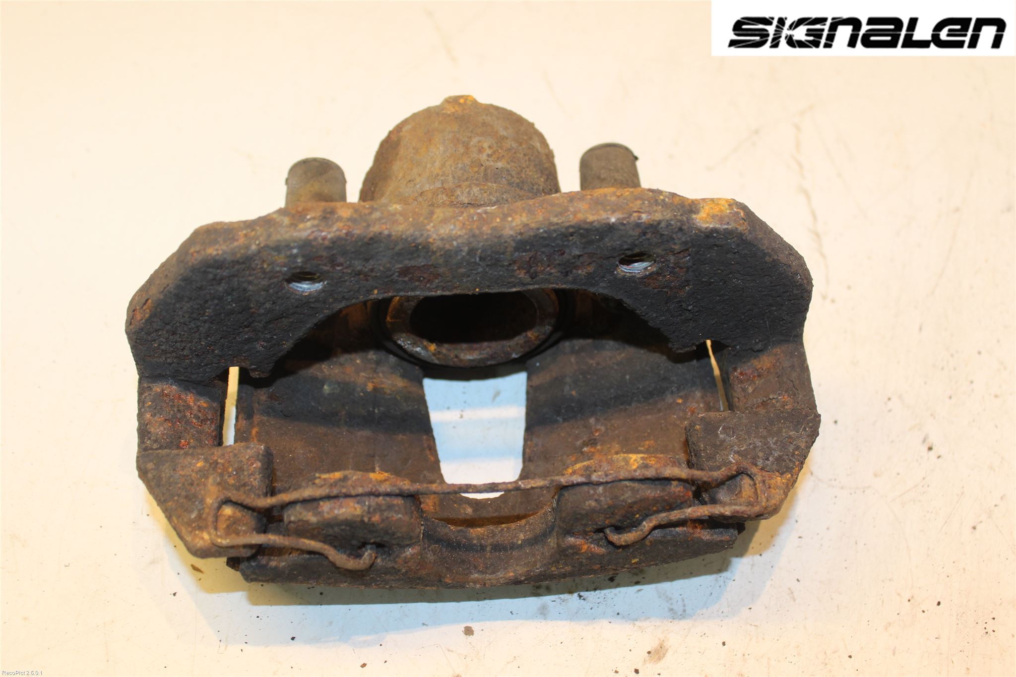 Ford TRANSIT CONNECT 03-08 Bromsok Fram Vänster