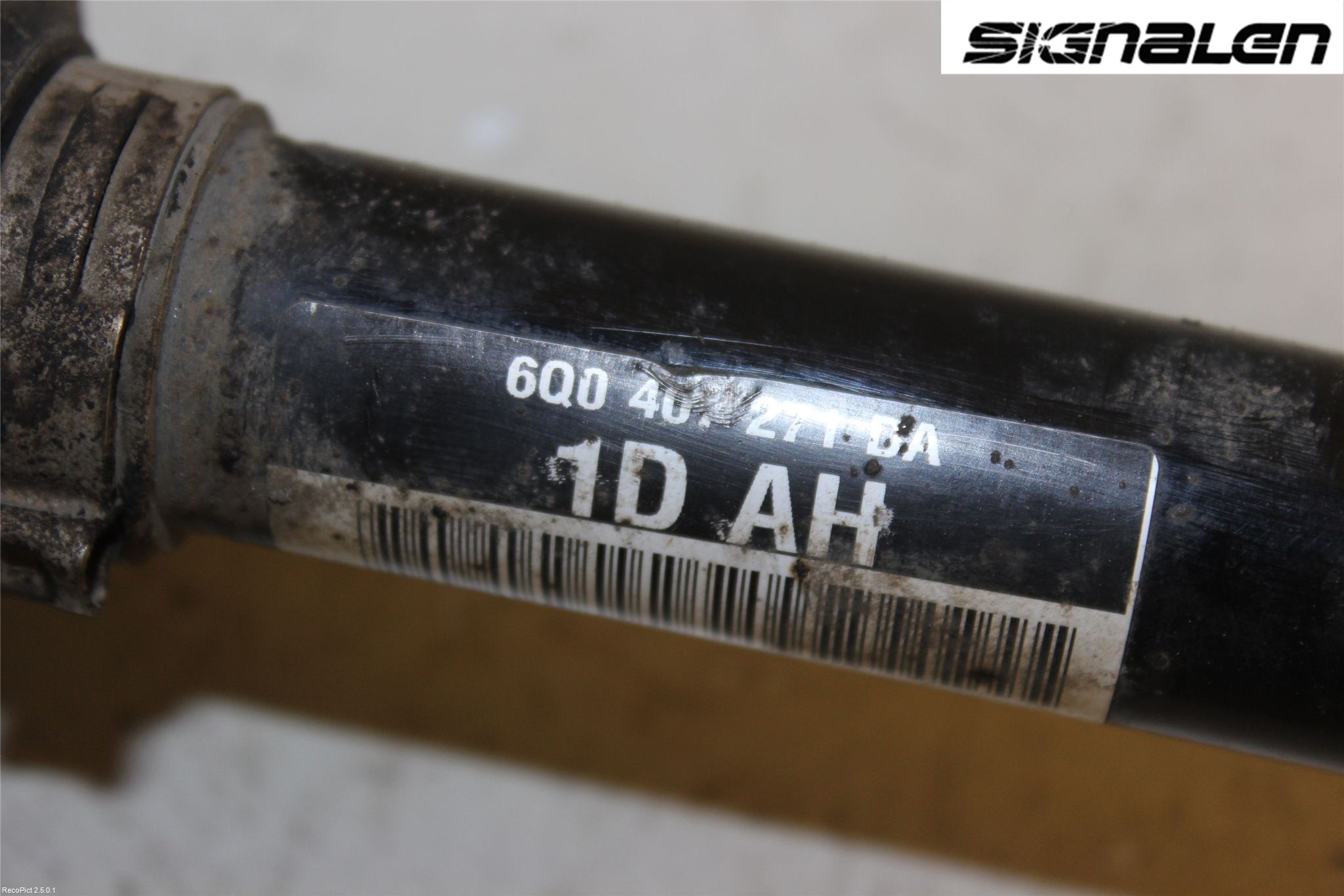 Skoda FABIA 07-14 Drivaxel Fram Vänster