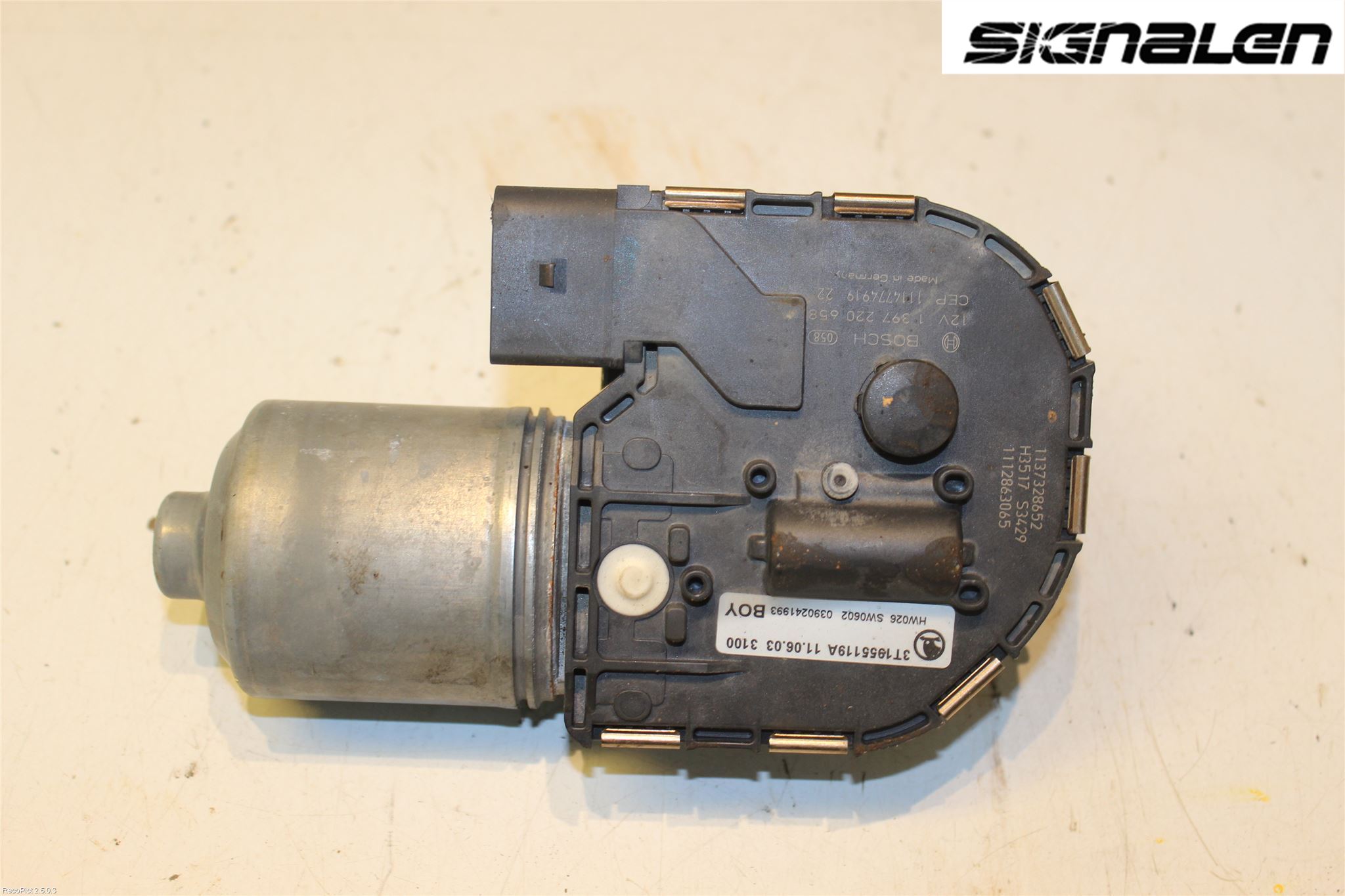 Skoda SUPERB 09-15 Torkarmotor Vindruta