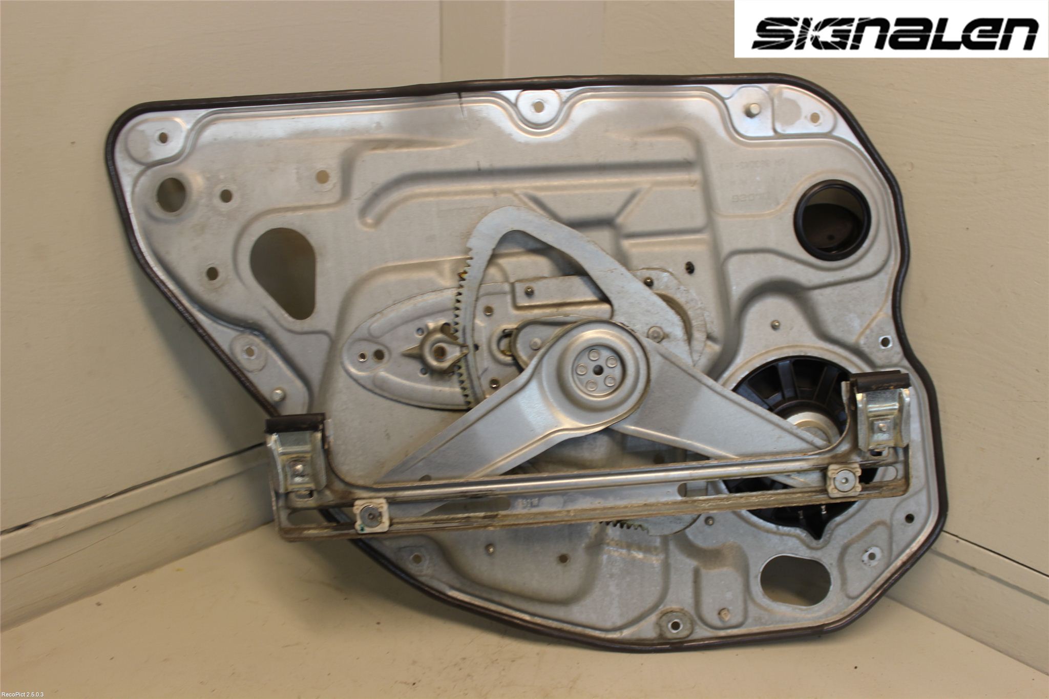 Volvo V70 08-13 Fönsterhissmekanism