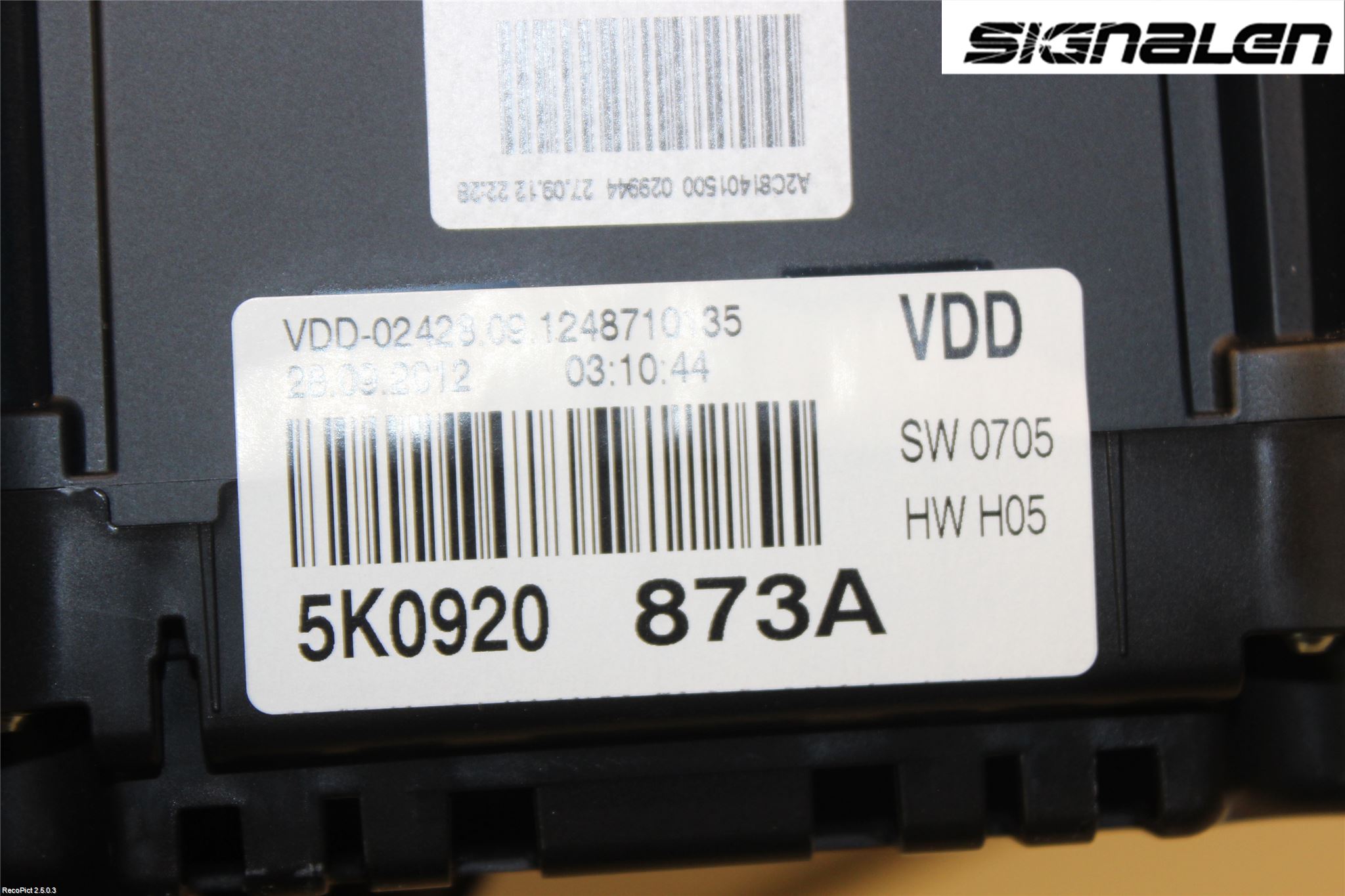 Volkswagen VW GOLF VI 09-13 Instrument Komb