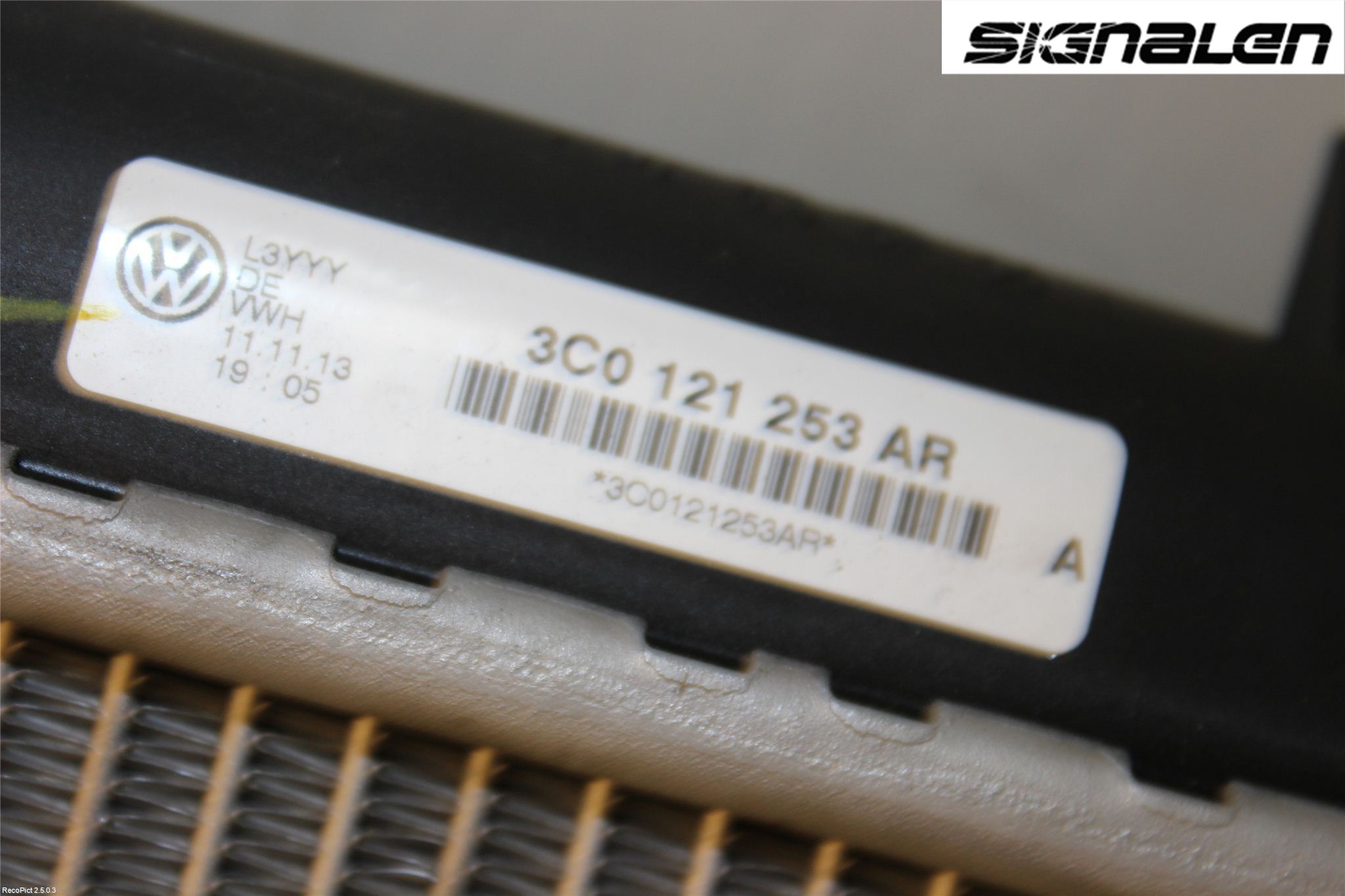 Volkswagen VW PASSAT 11-14 Kylare Man