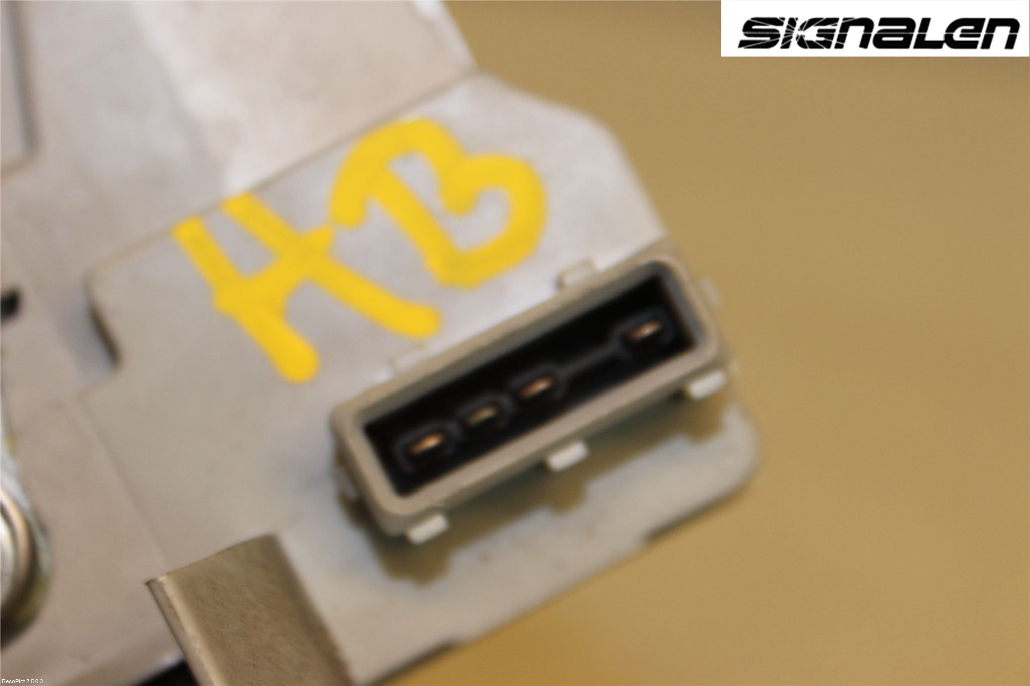 Peugeot 307     05-08 Låskista-Dörrlås