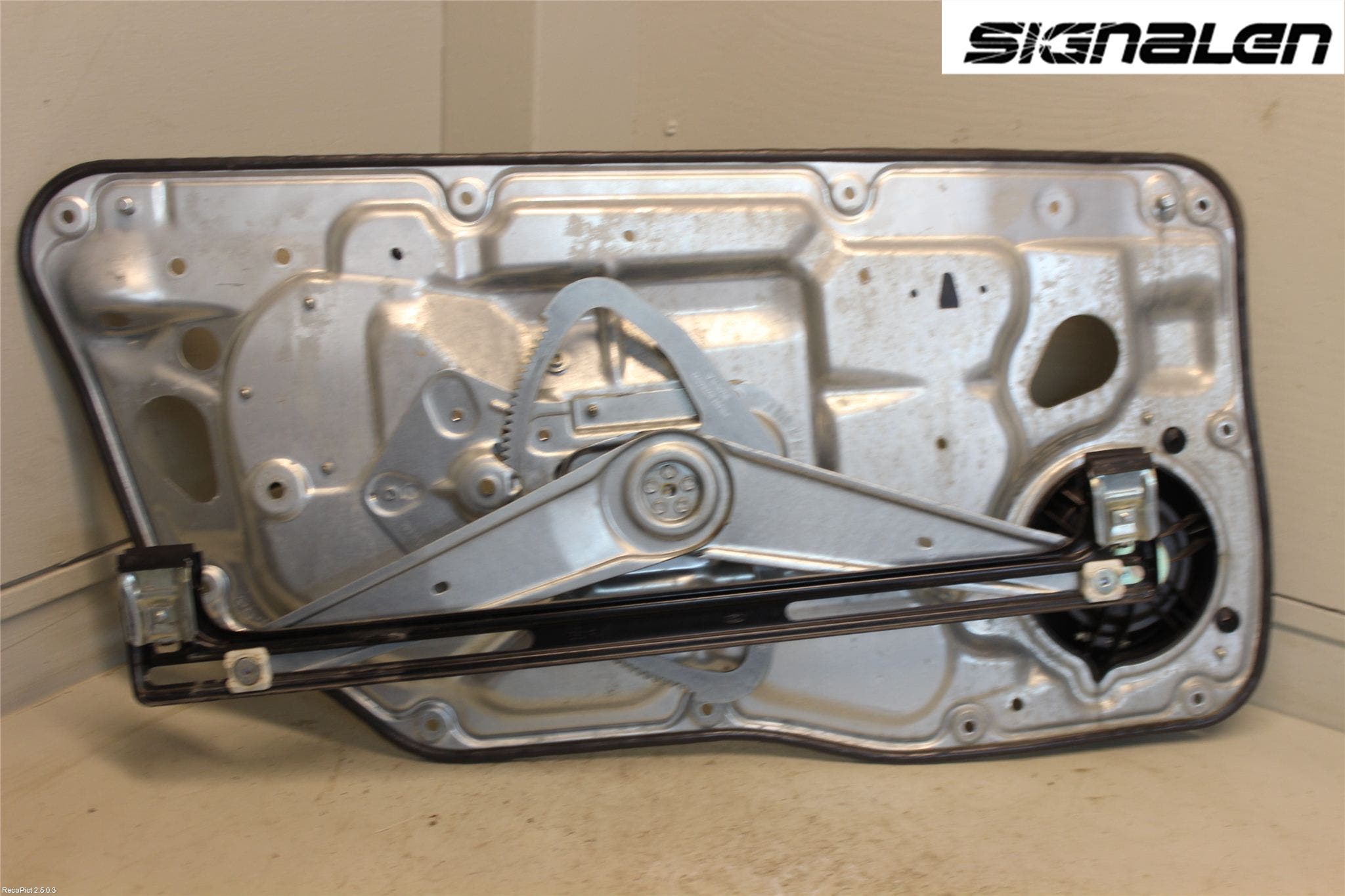 Volvo XC70 08-13 Fönsterhissmekanism