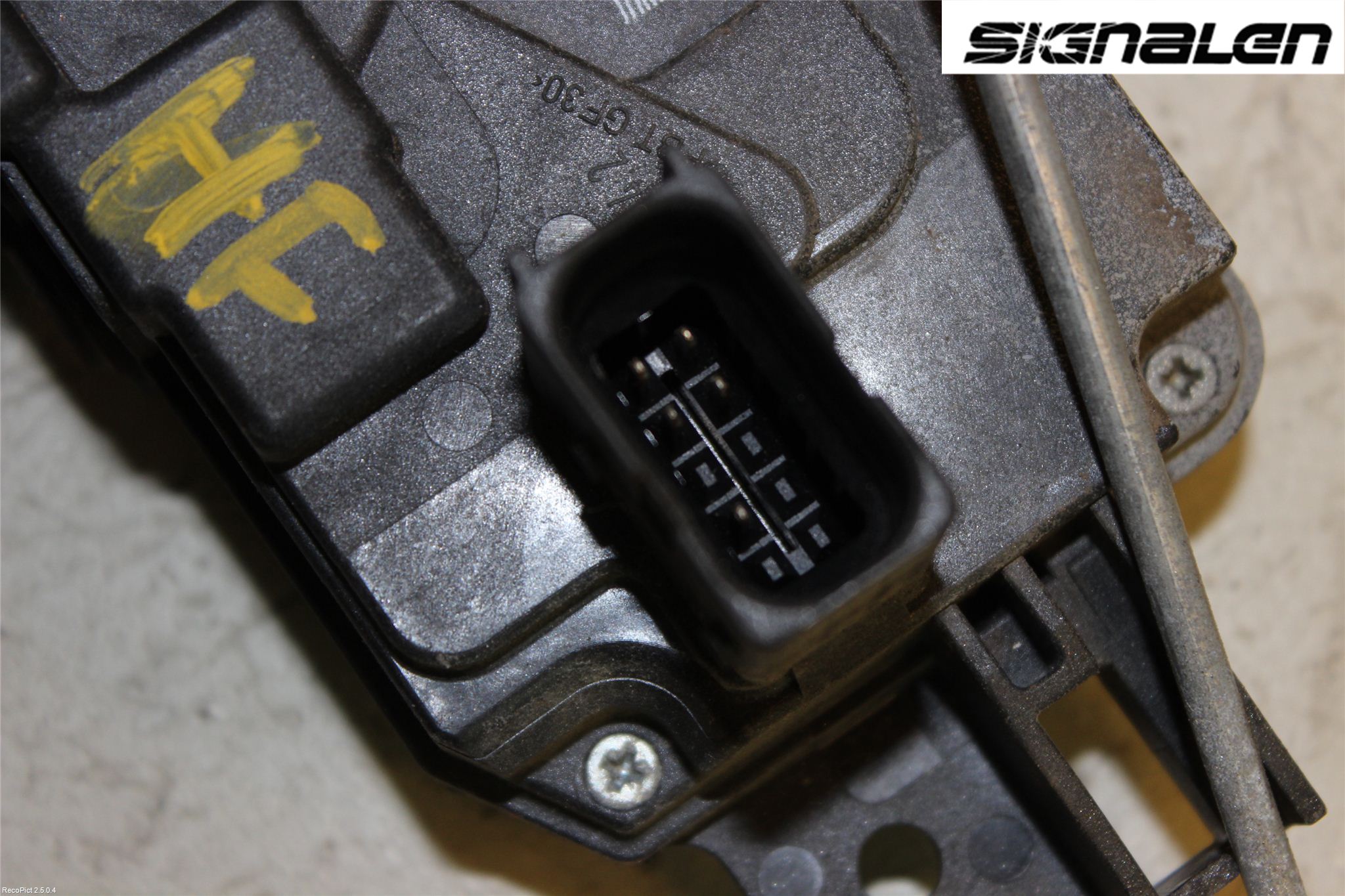 Opel ASTRA H 04-12 Låskista-Dörrlås