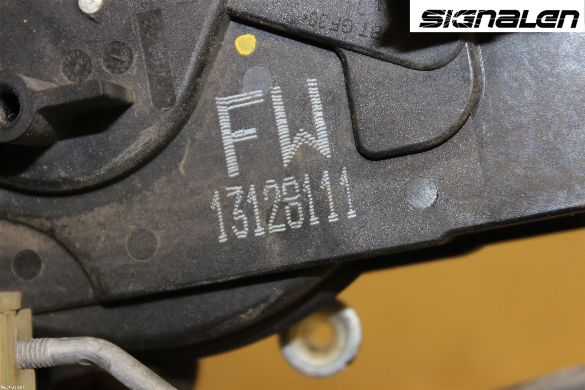 Opel ASTRA H 04-12 Låskista-Dörrlås