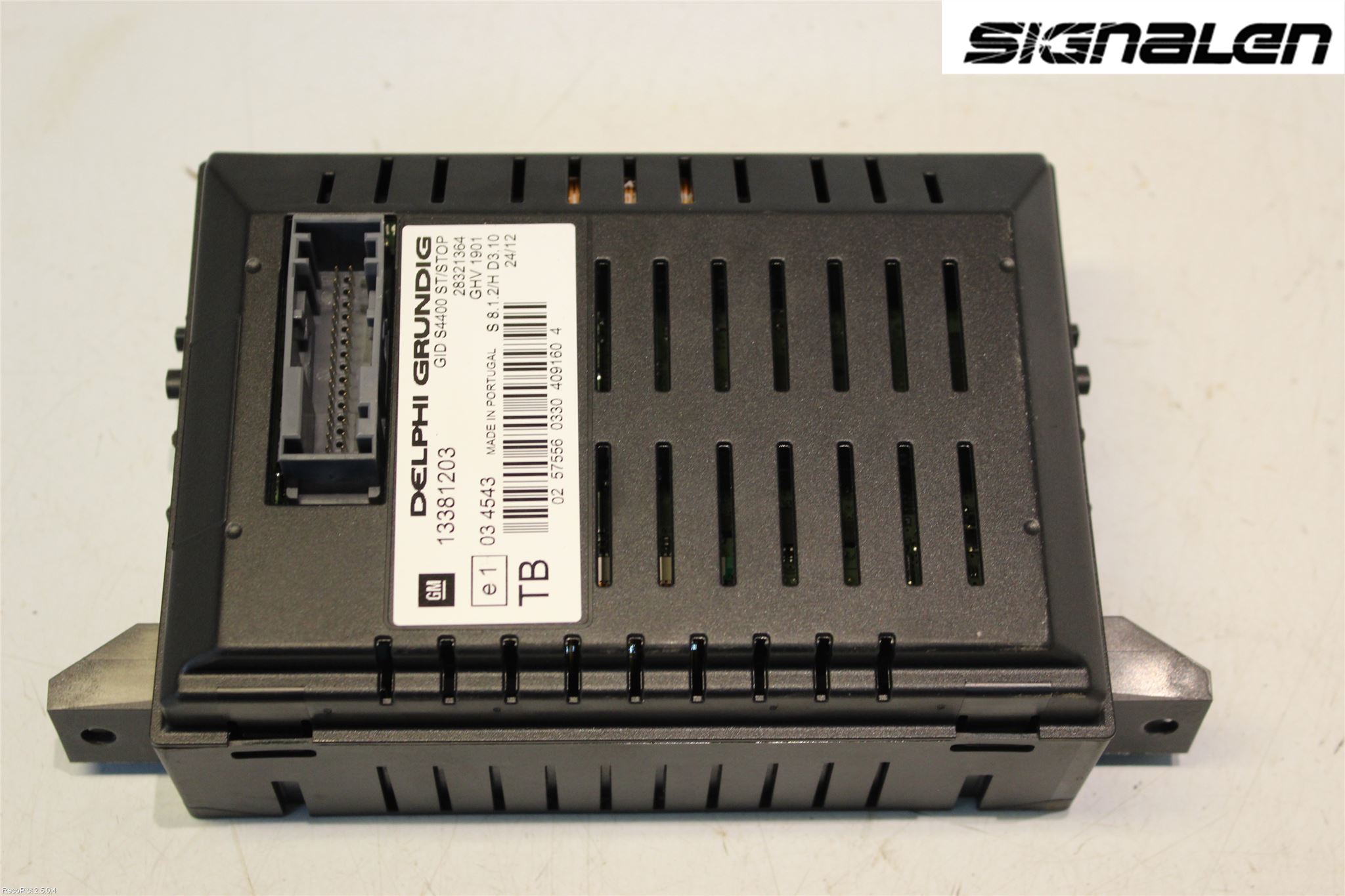 Opel CORSA D 07-14 Färddator