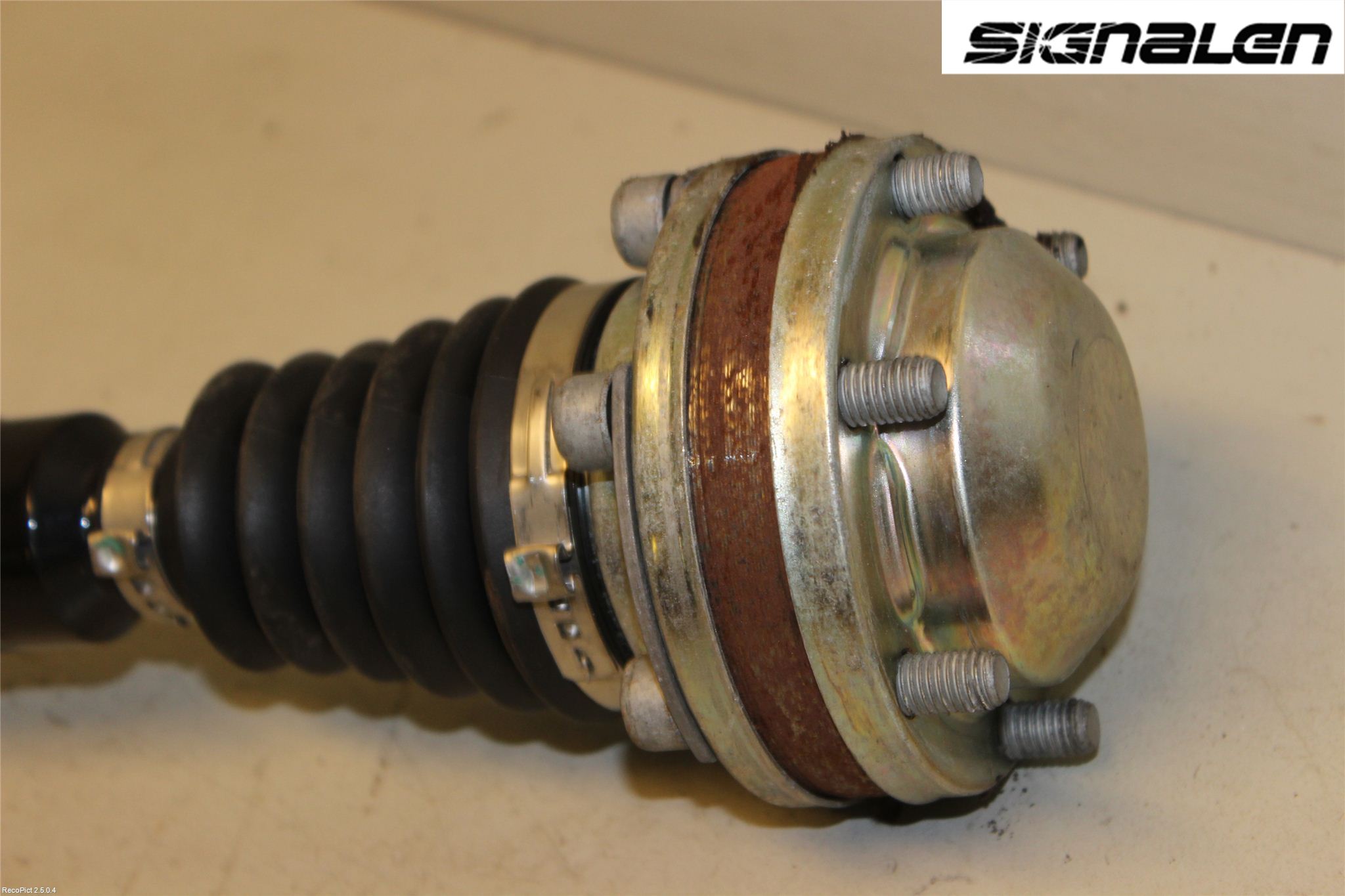 Skoda SUPERB 09-15 Drivaxel Fram Höger