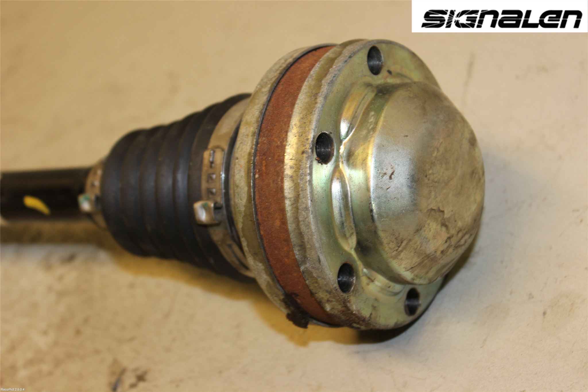 Skoda SUPERB 09-15 Drivaxel Fram Vänster