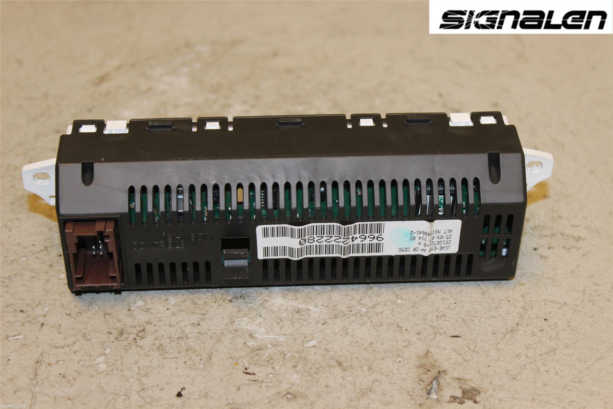 Peugeot 307     05-08 Färddator