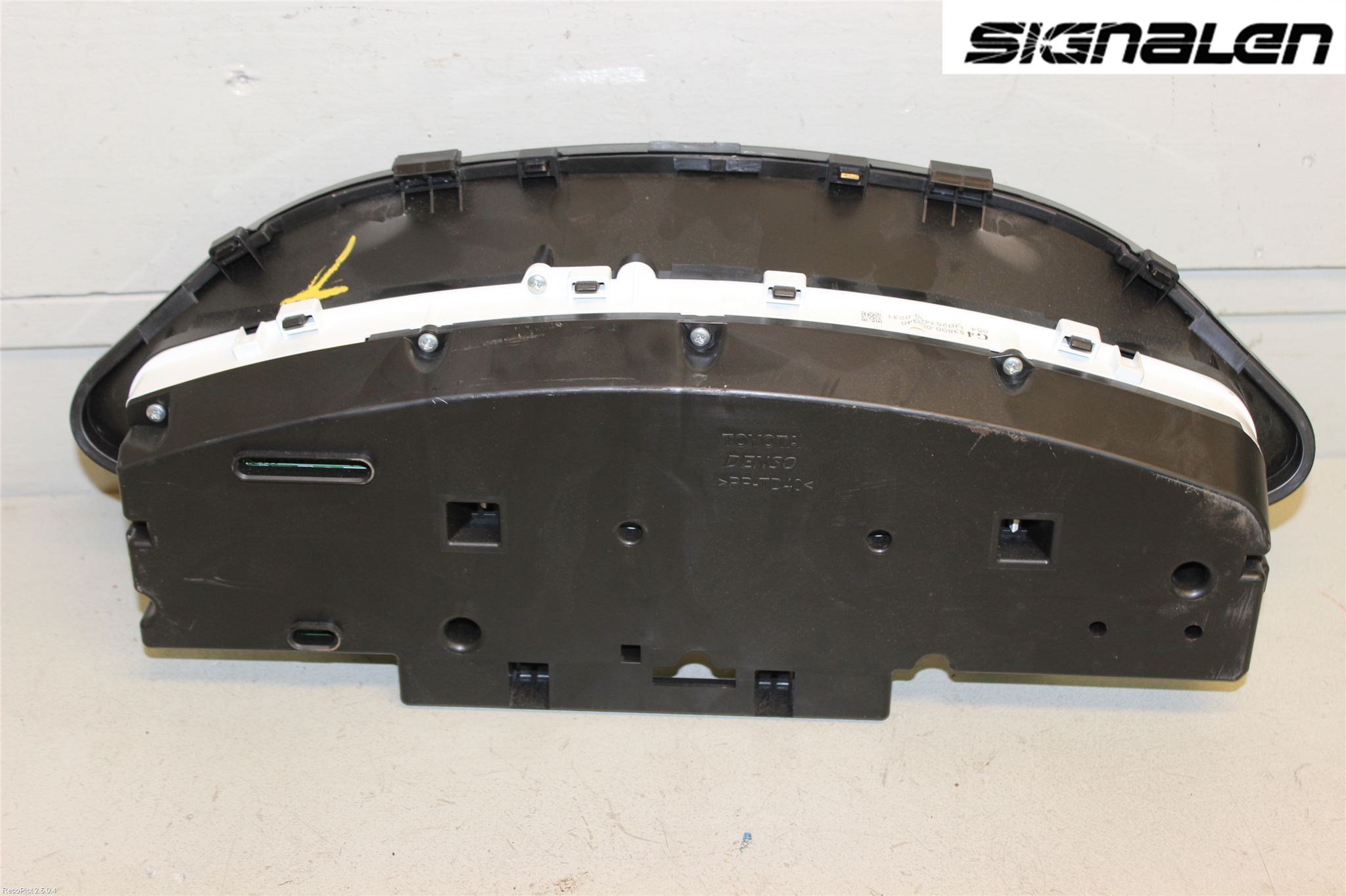 Toyota YARIS XP90 06-11 Instrument Komb