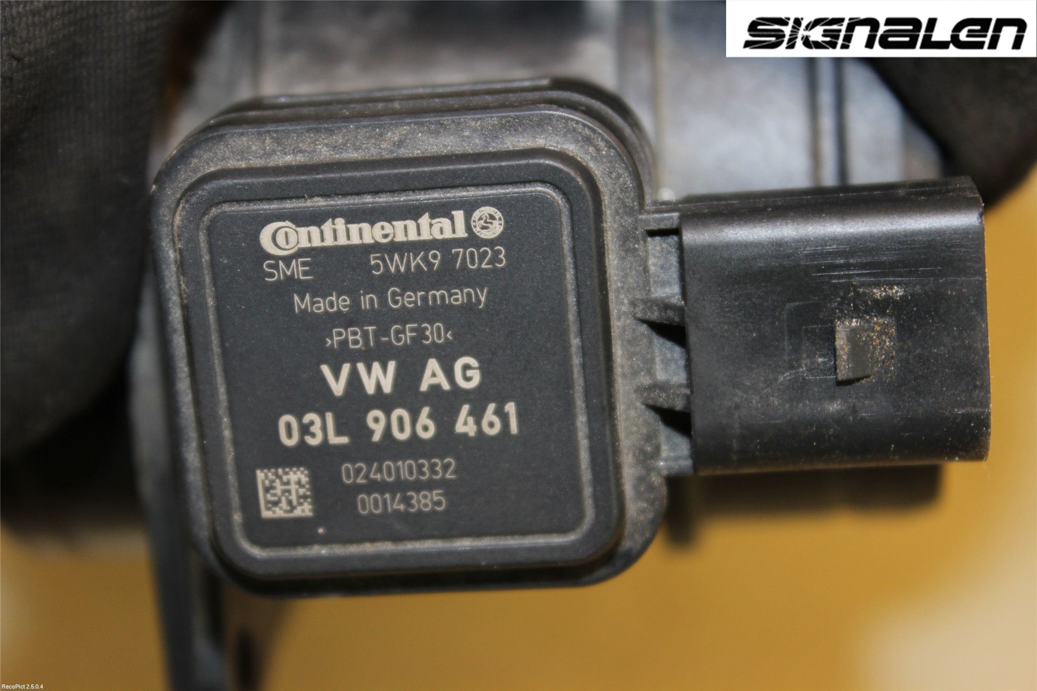 Volkswagen VW GOLF VI 09-13 Injluftmassamätare