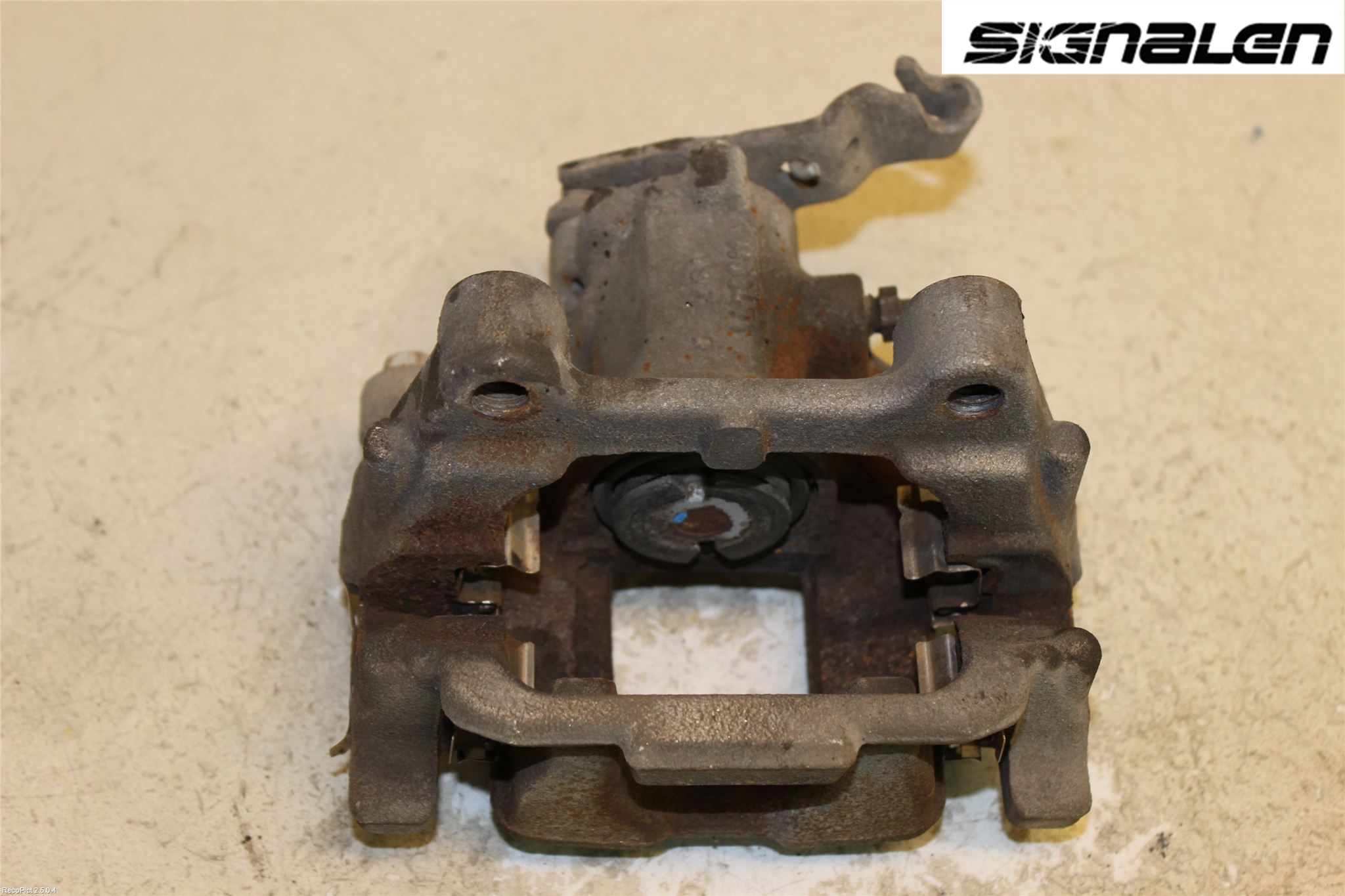 Volkswagen VW GOLF VI 09-13 Bromsok Bak Höger