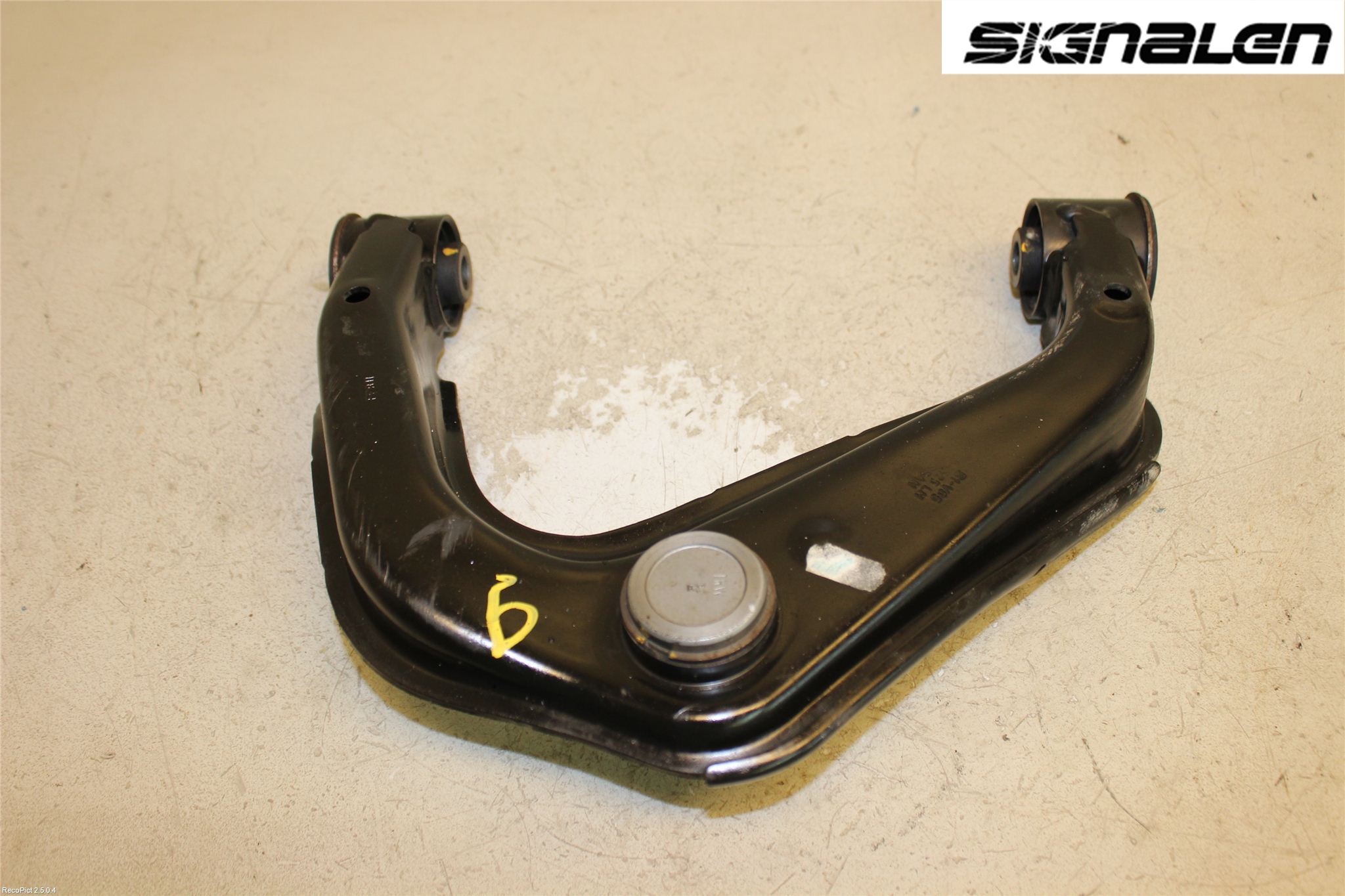 Nissan NAVARA 05-16 Bärarm Fram Övre Vä