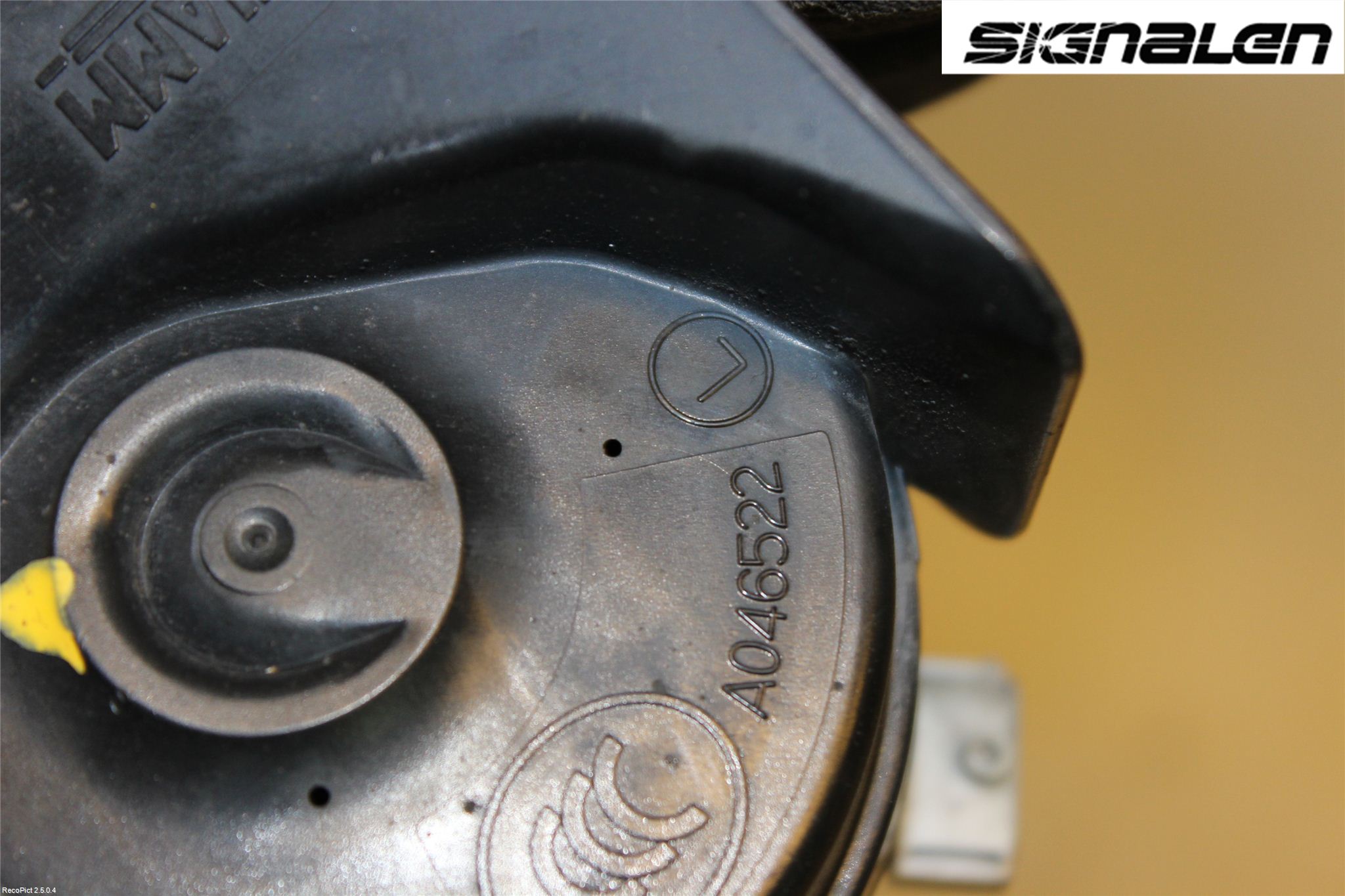 Saab 9-5     06-10 Signalhorn