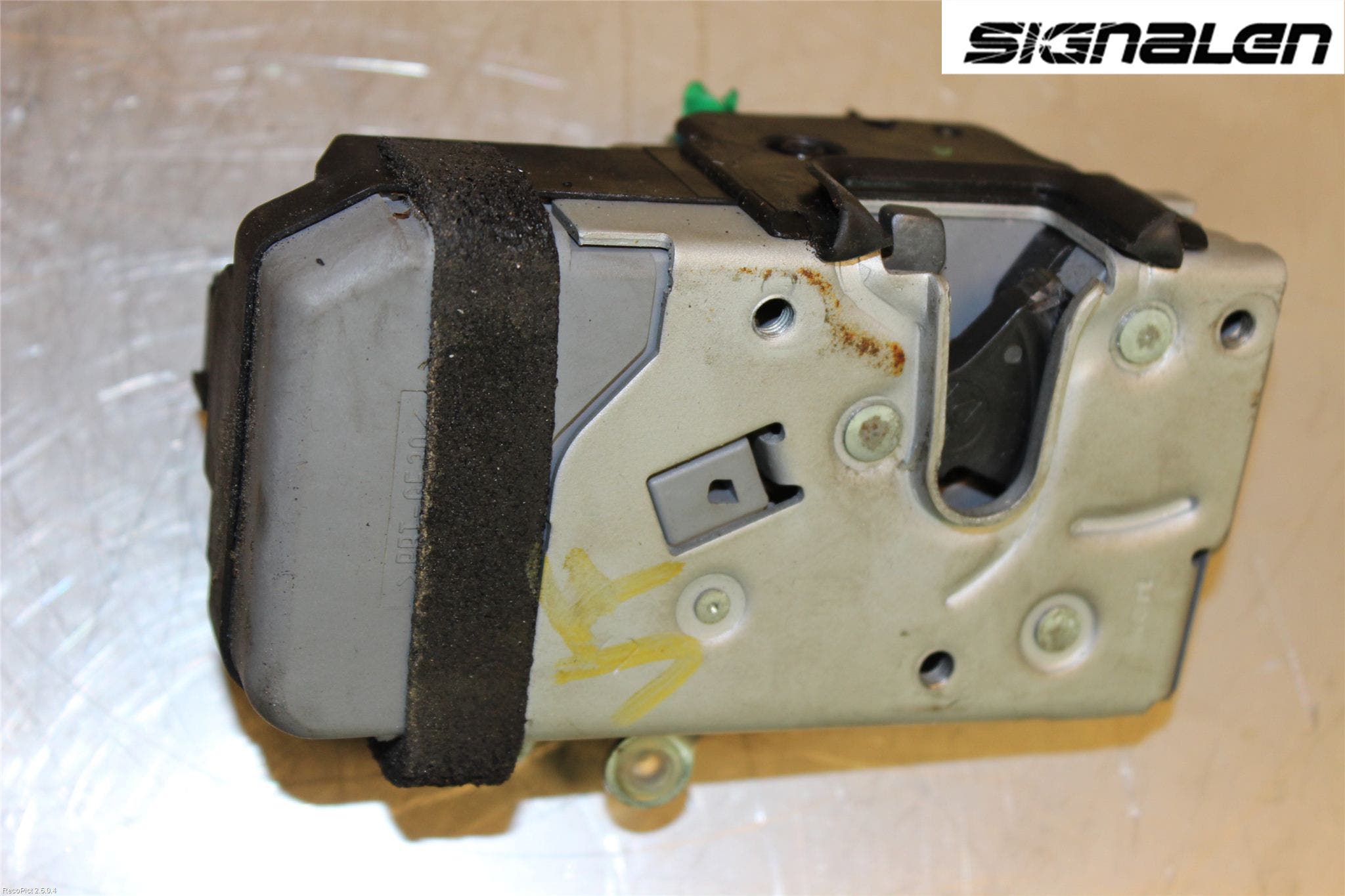 Saab 9-5 06-10 Låskista-Dörrlås