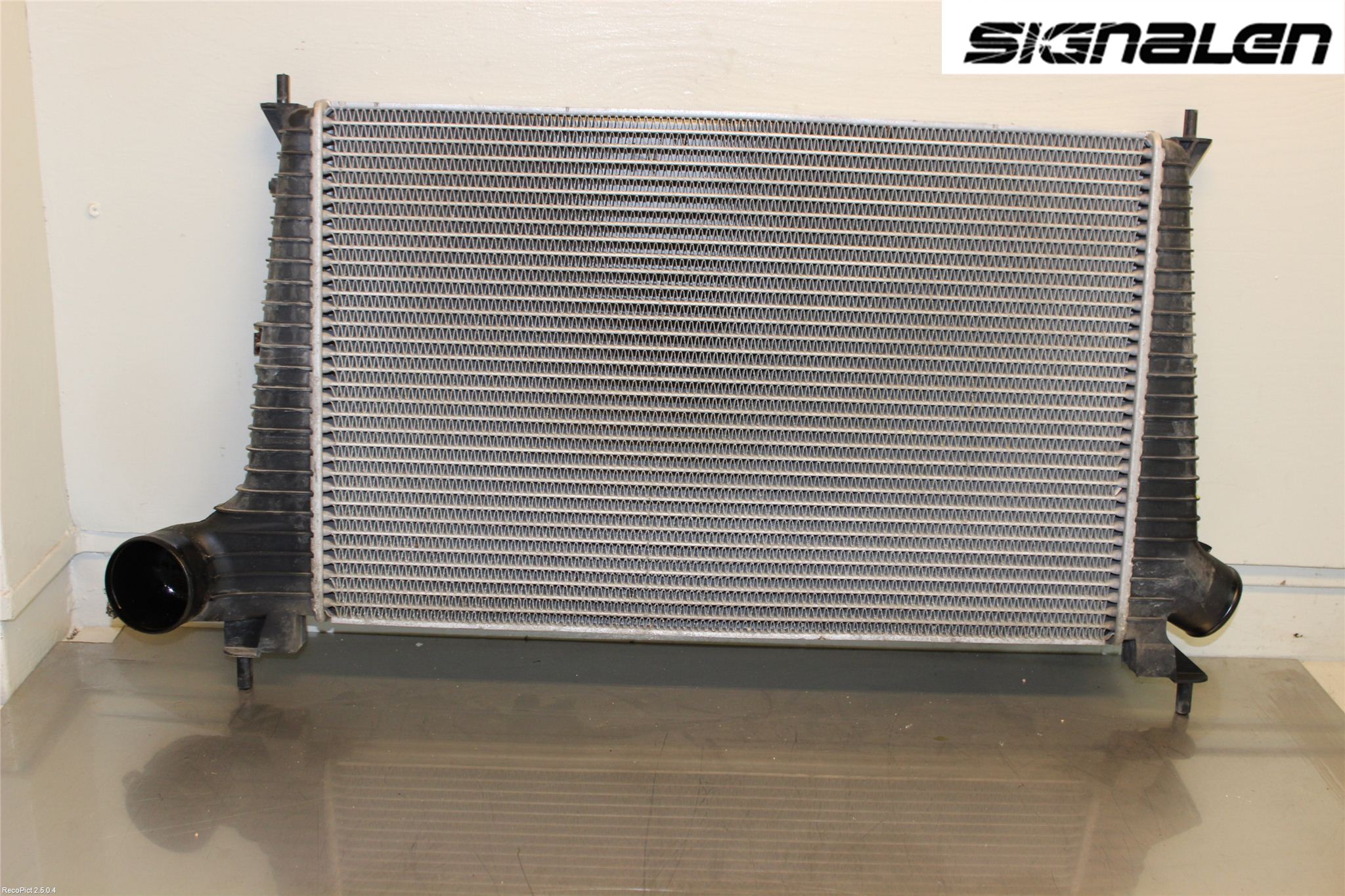 Saab 9-5     06-10 Laddluft-Intercooler Kyl