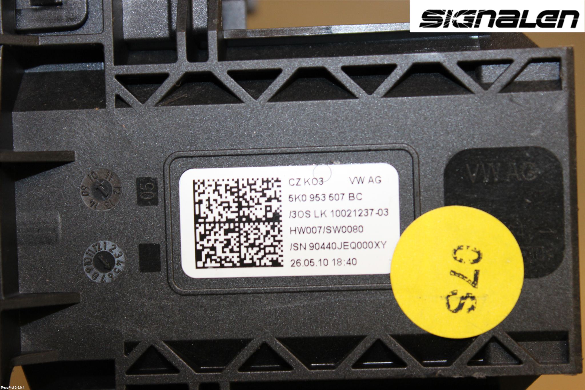 Volkswagen VW GOLF VI 09-13 Spakcentral