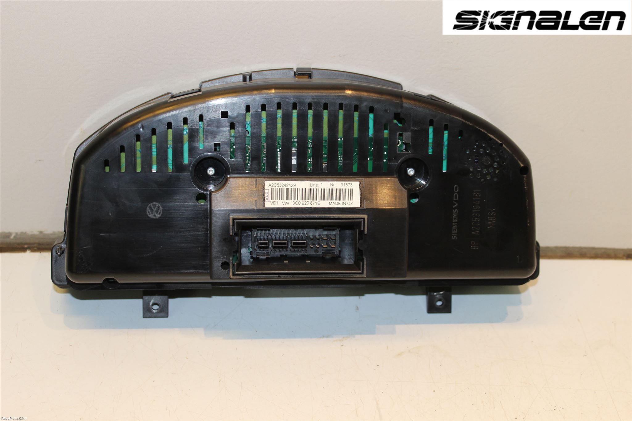 Volkswagen VW PASSAT 05-11 Instrument Komb