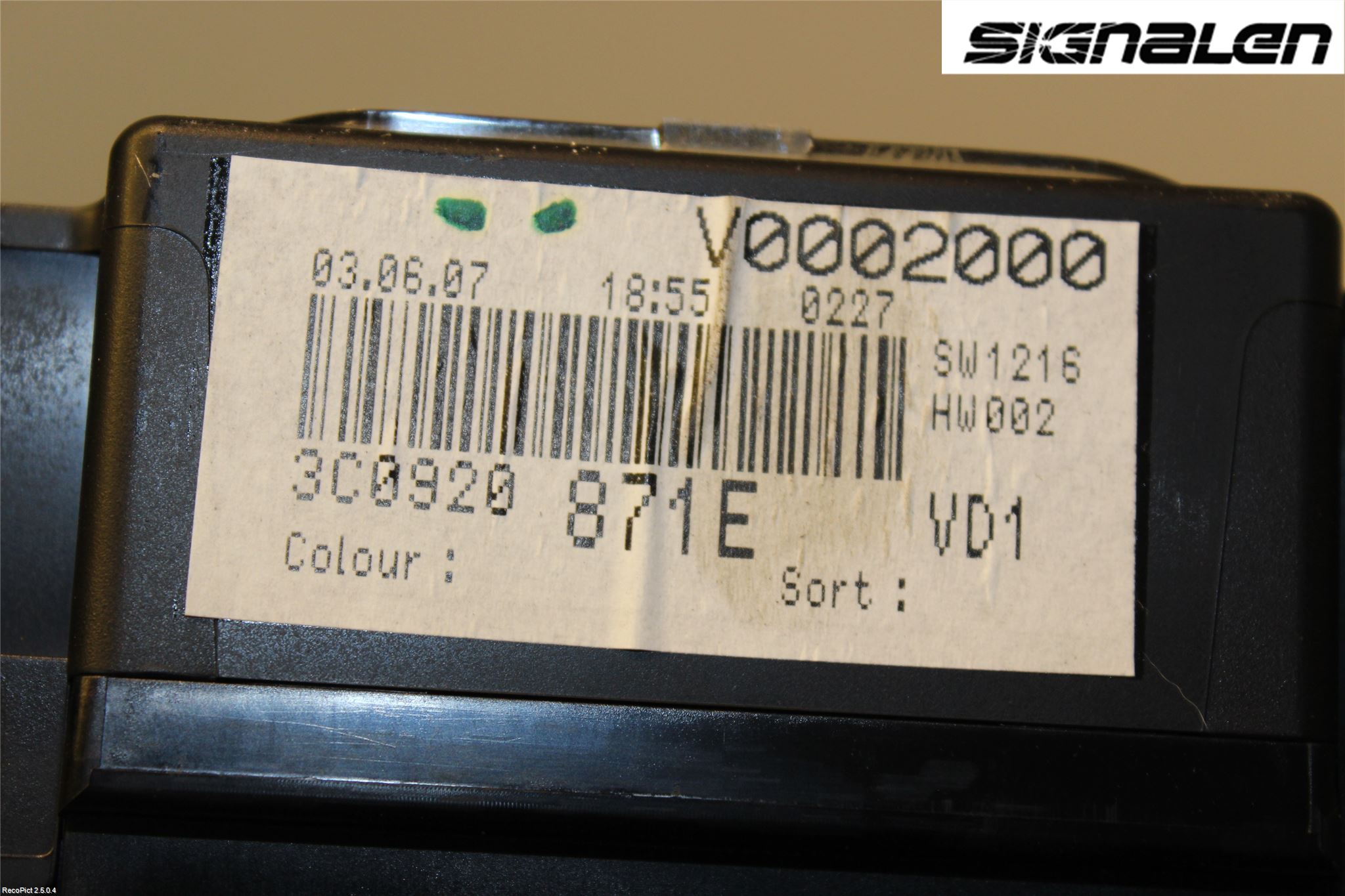 Volkswagen VW PASSAT 05-11 Instrument Komb