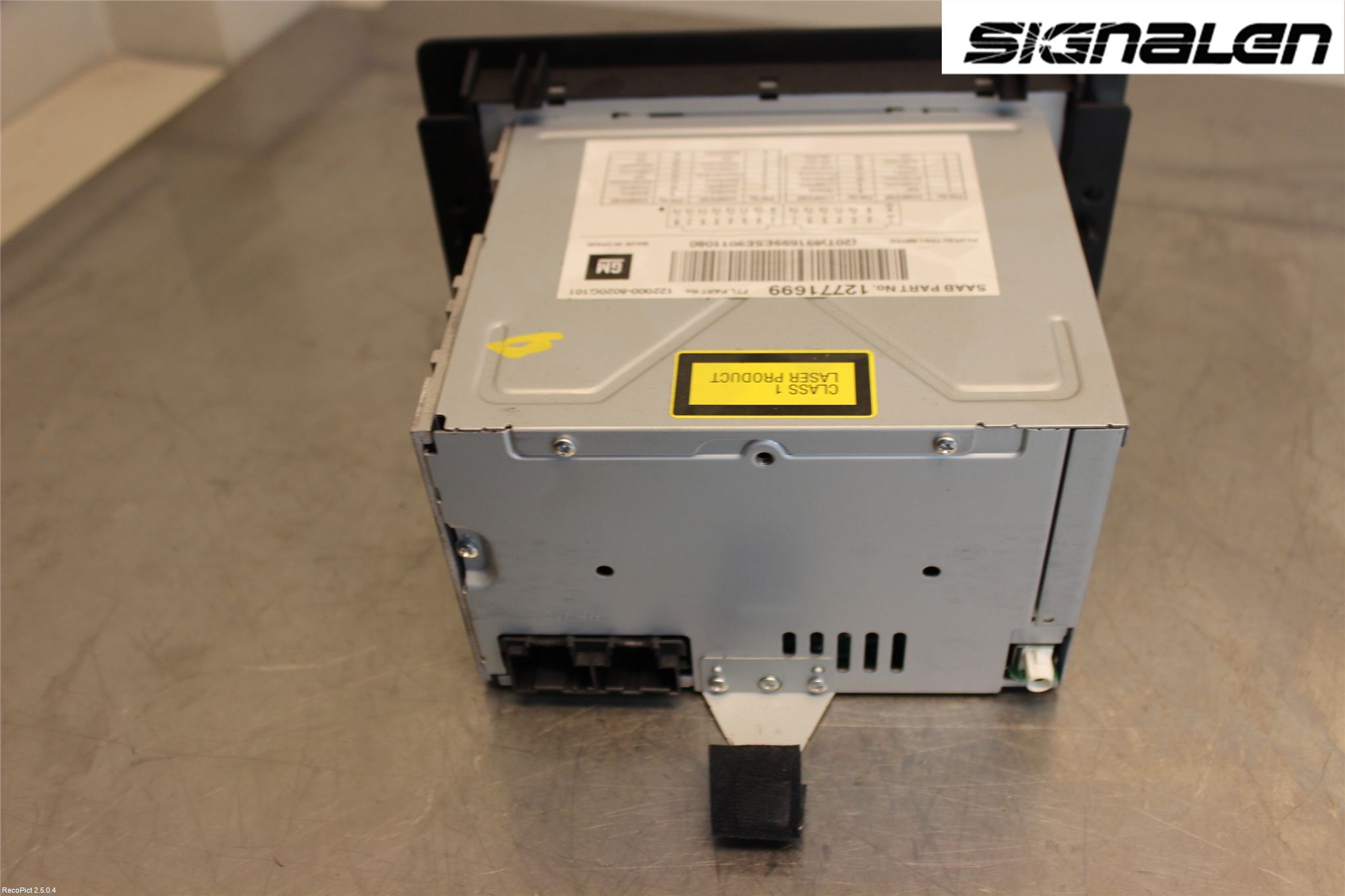 Saab 9-5     06-10 Radio